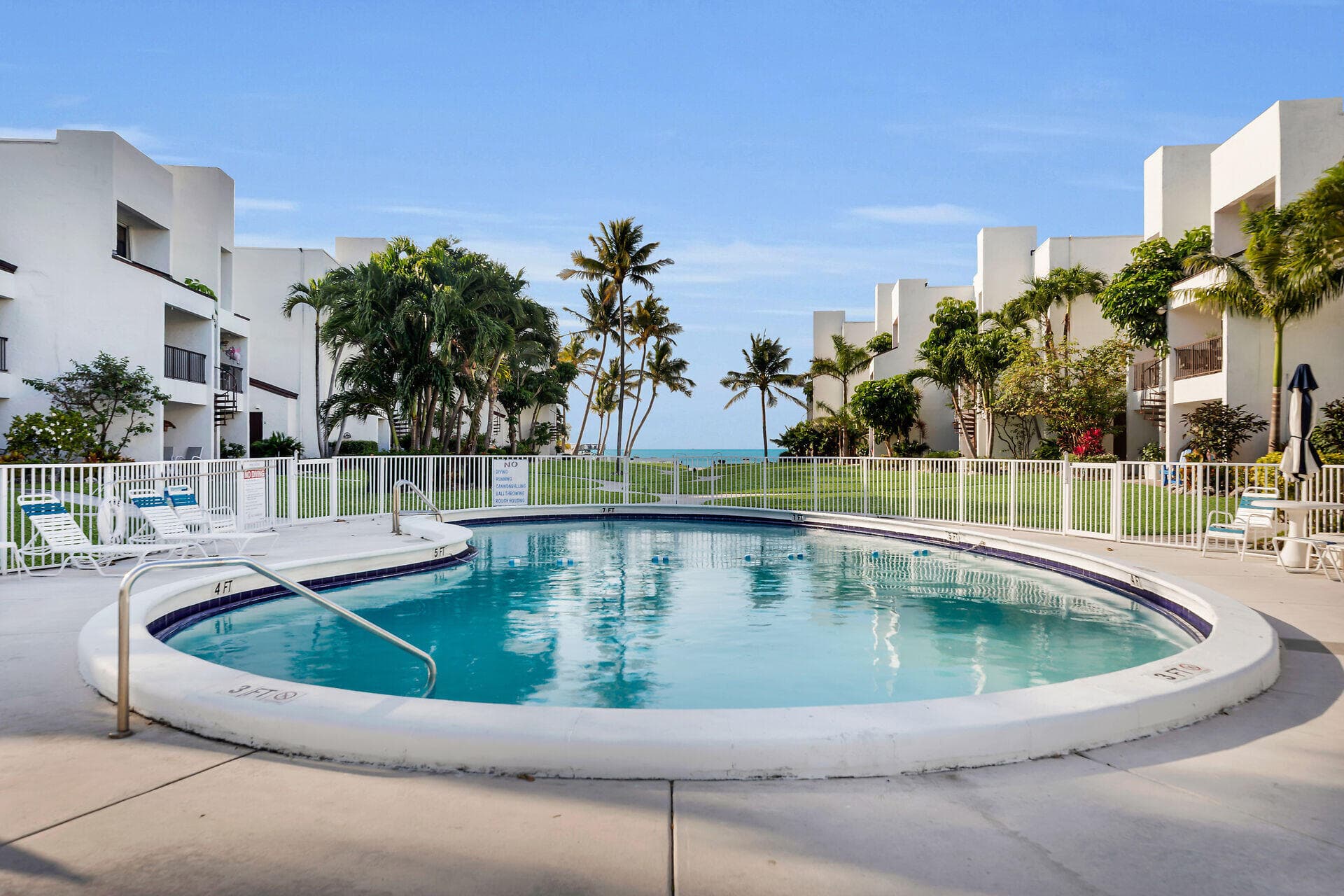 601 W Ocean Drive 410 photo 6