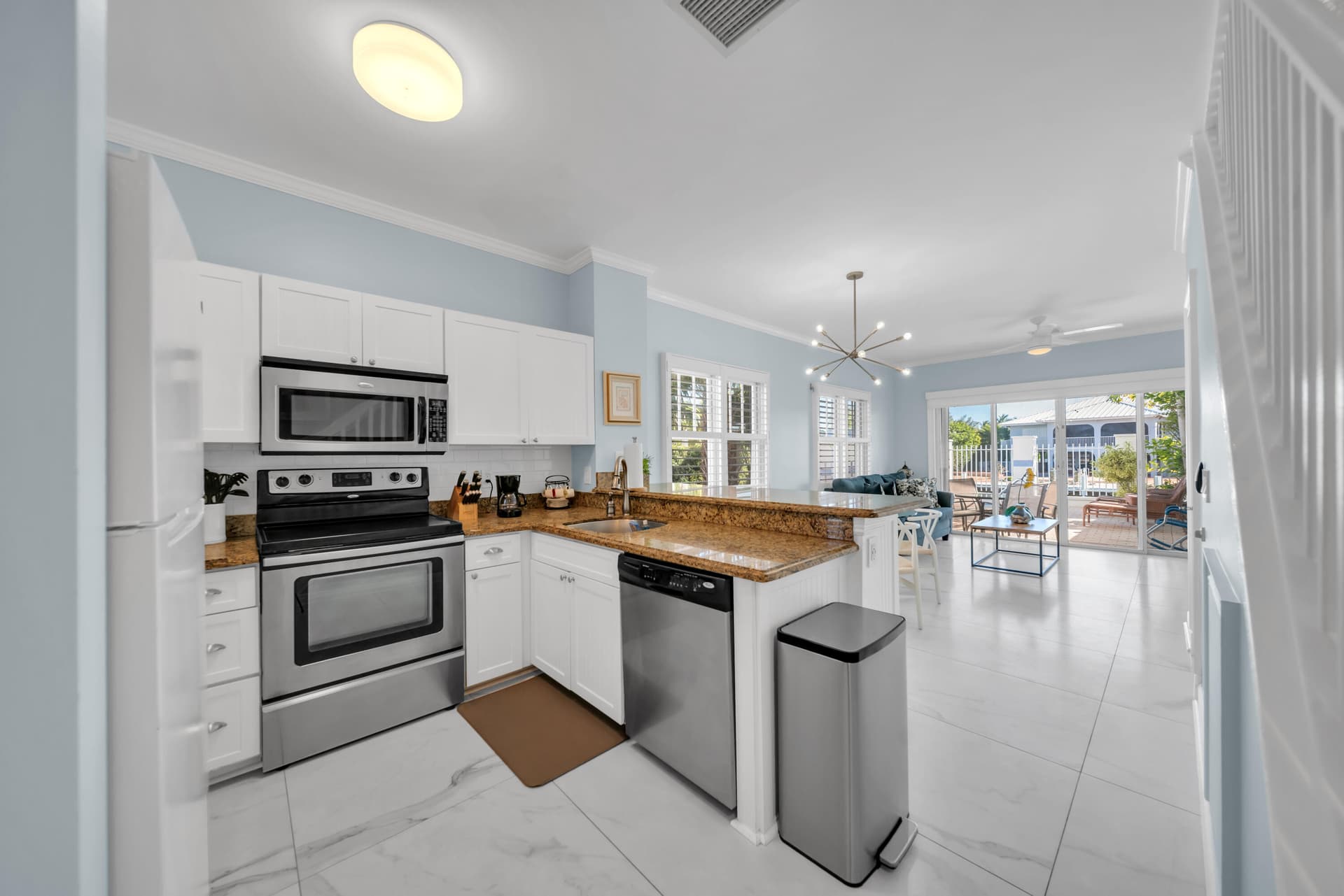 7026 Harbor Village Dr photo 21