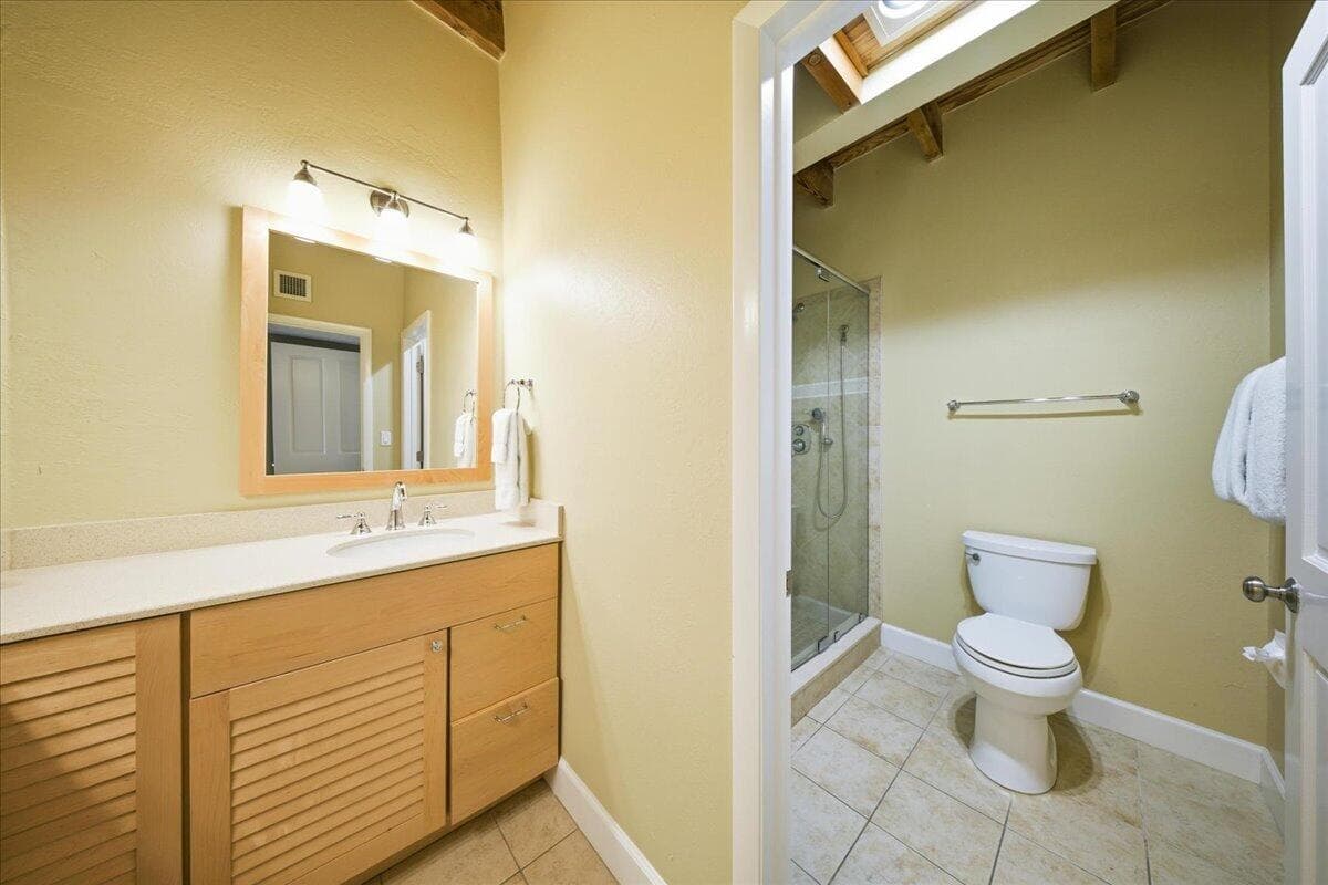 1133 W Ocean Drive 7 photo 22