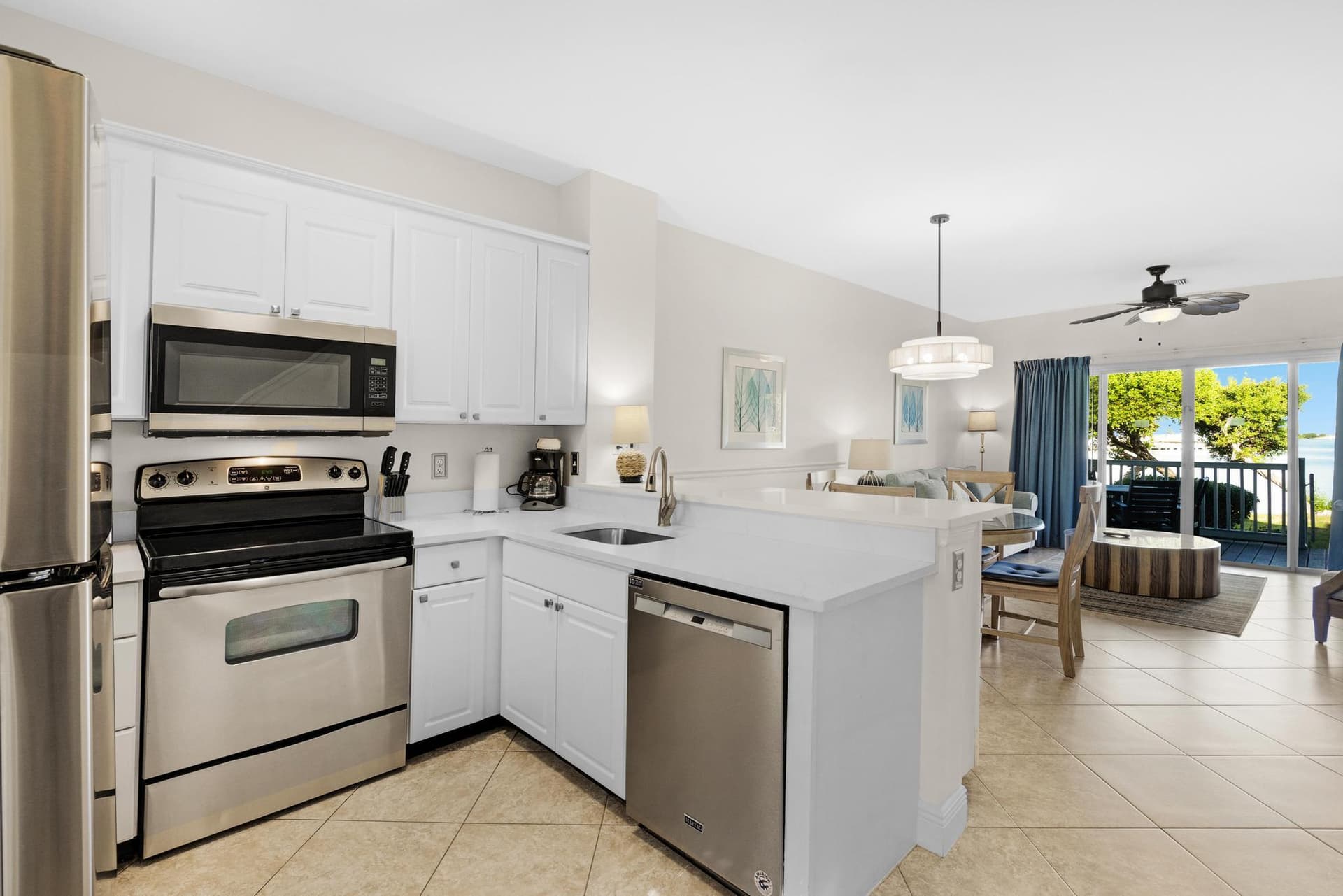 5071 Sunset Village Drive photo 10