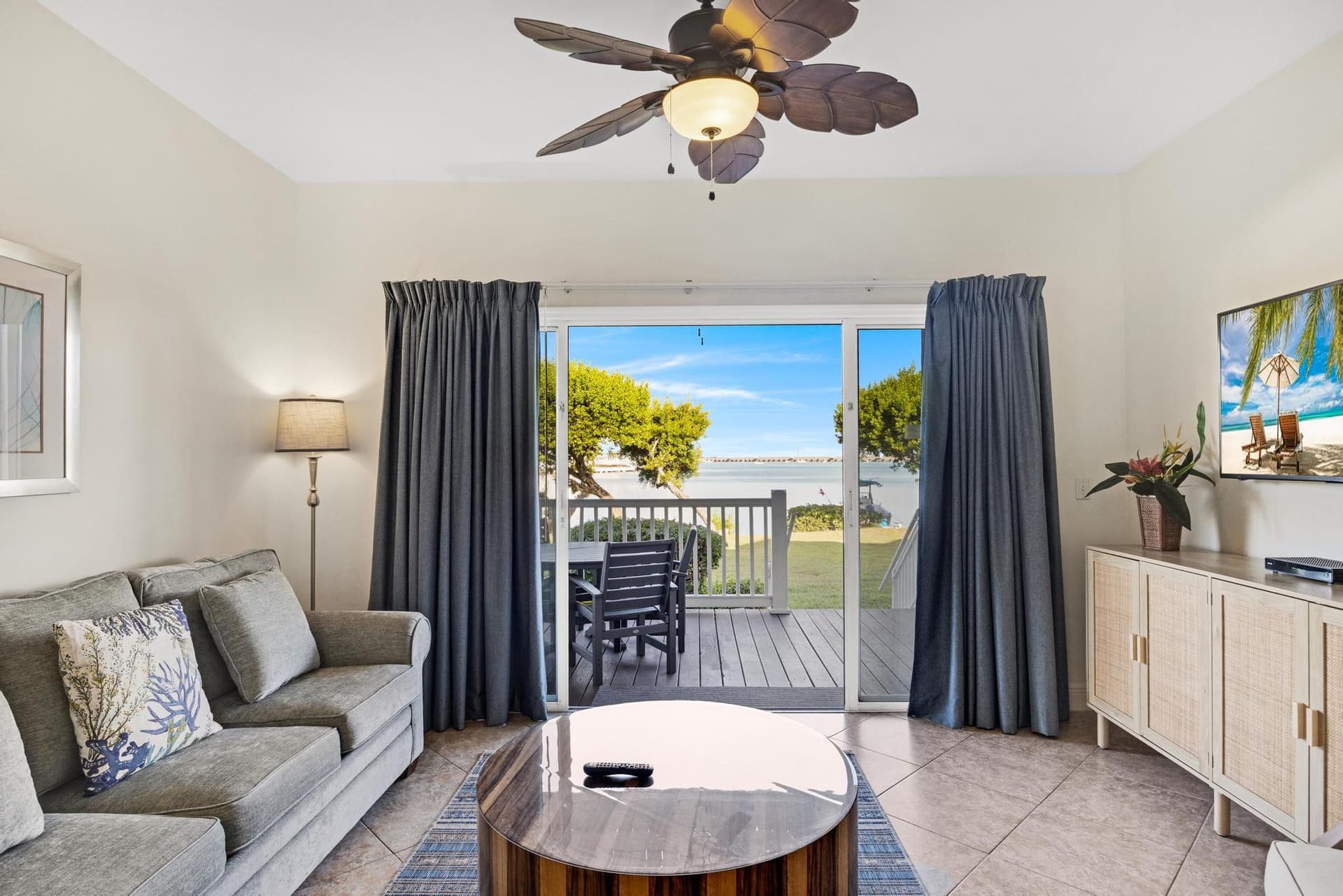5071 Sunset Village Drive photo 1