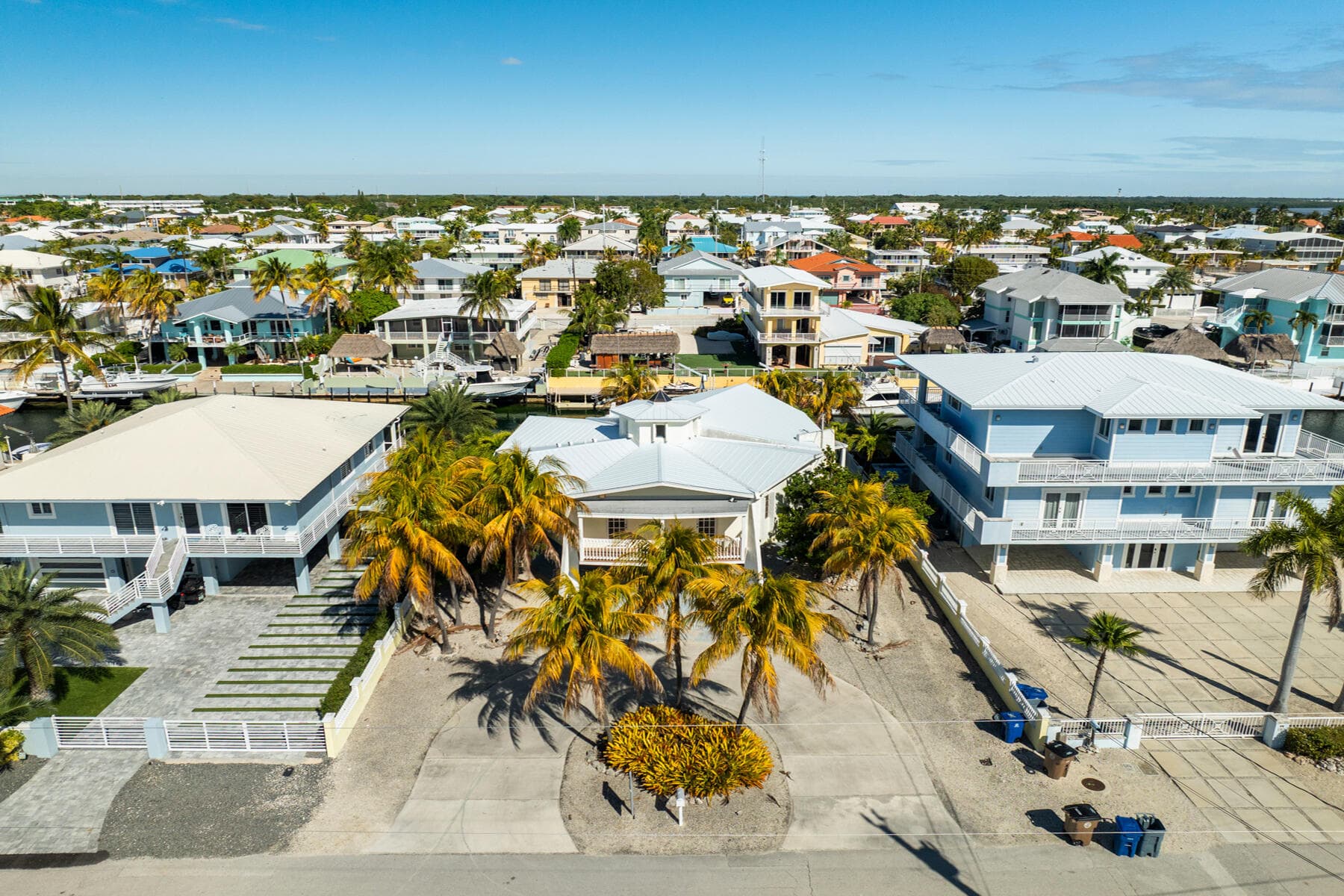 184 Bahama Avenue photo 4