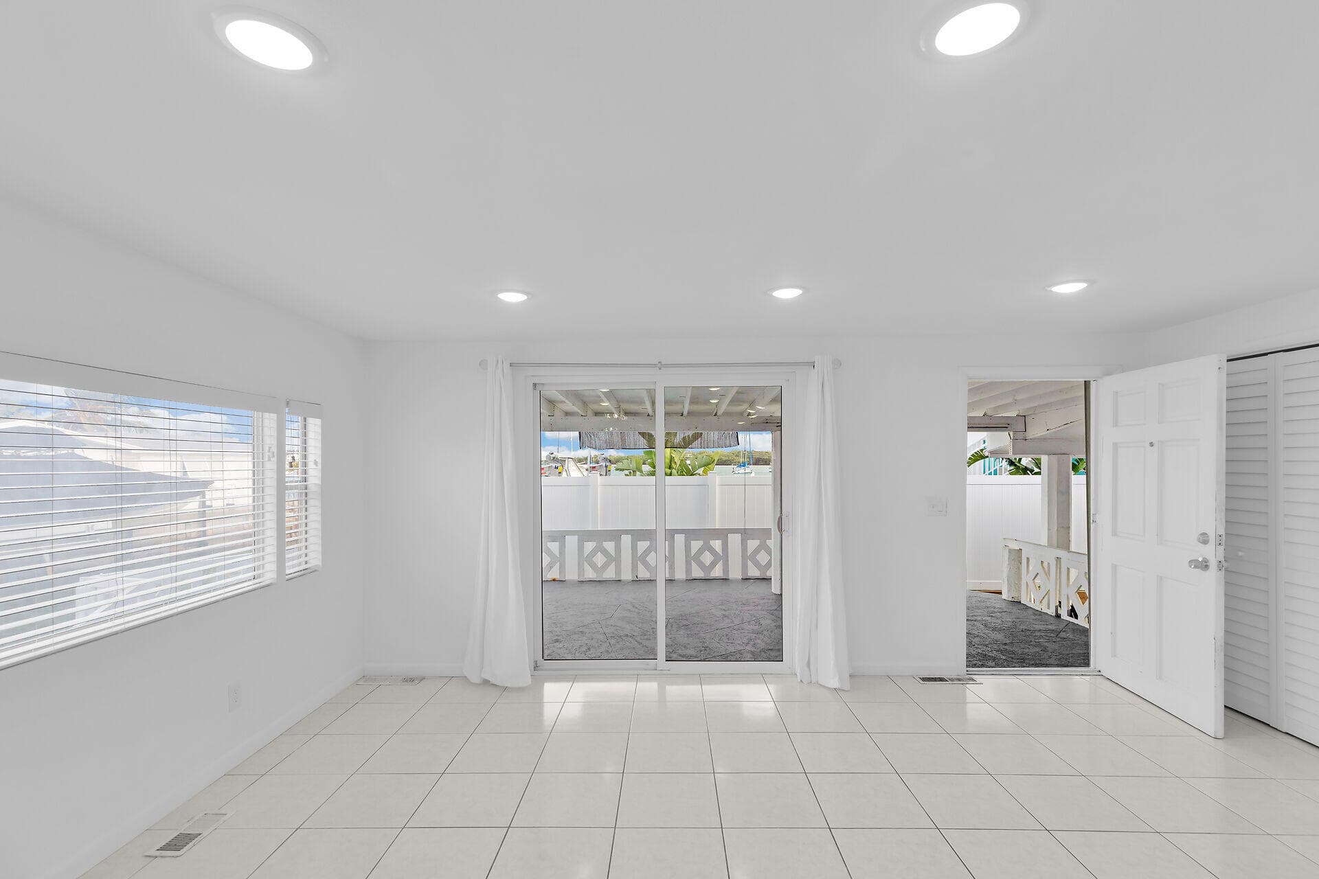 1250 27th Street photo 12