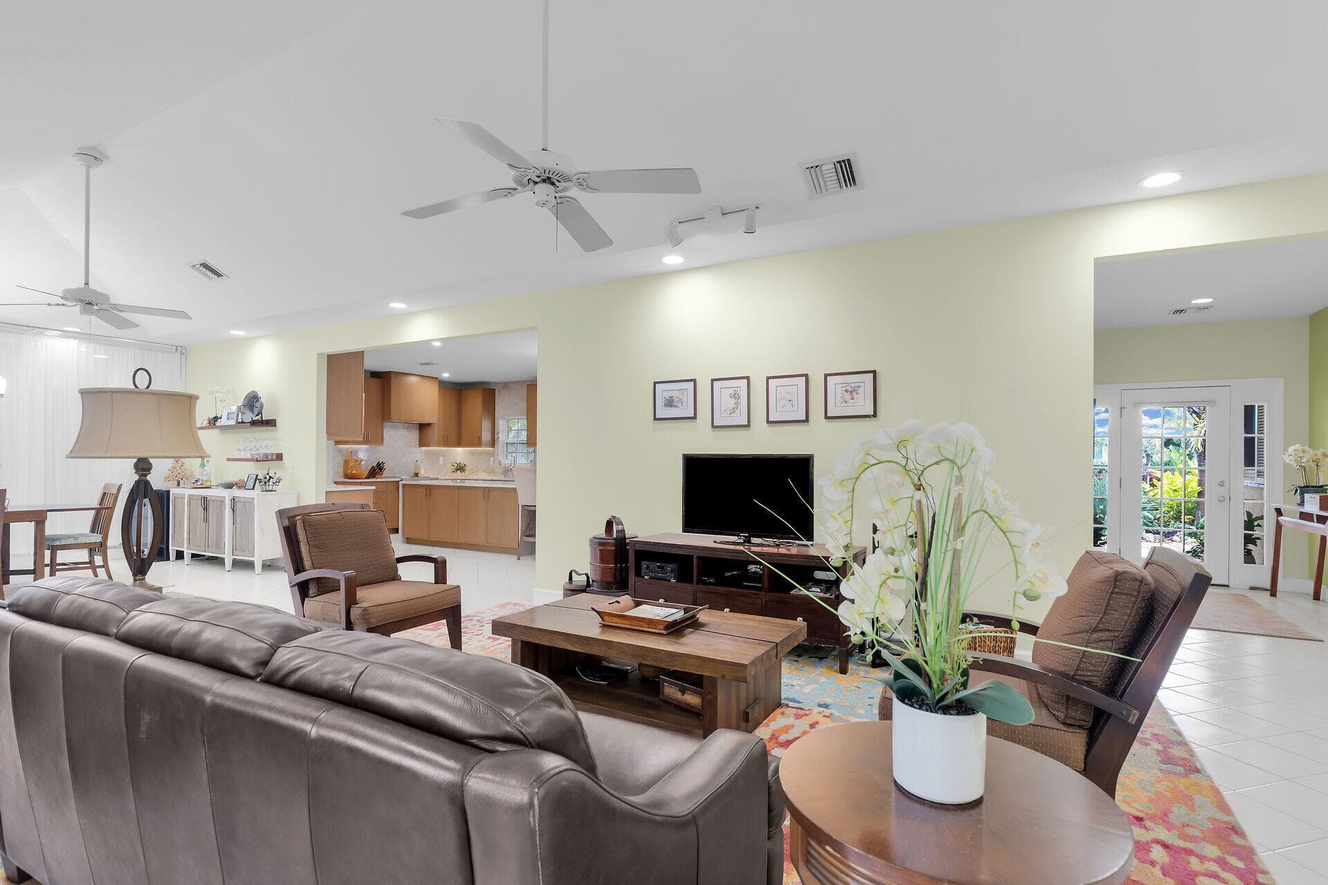 20920 5th Avenue photo 6