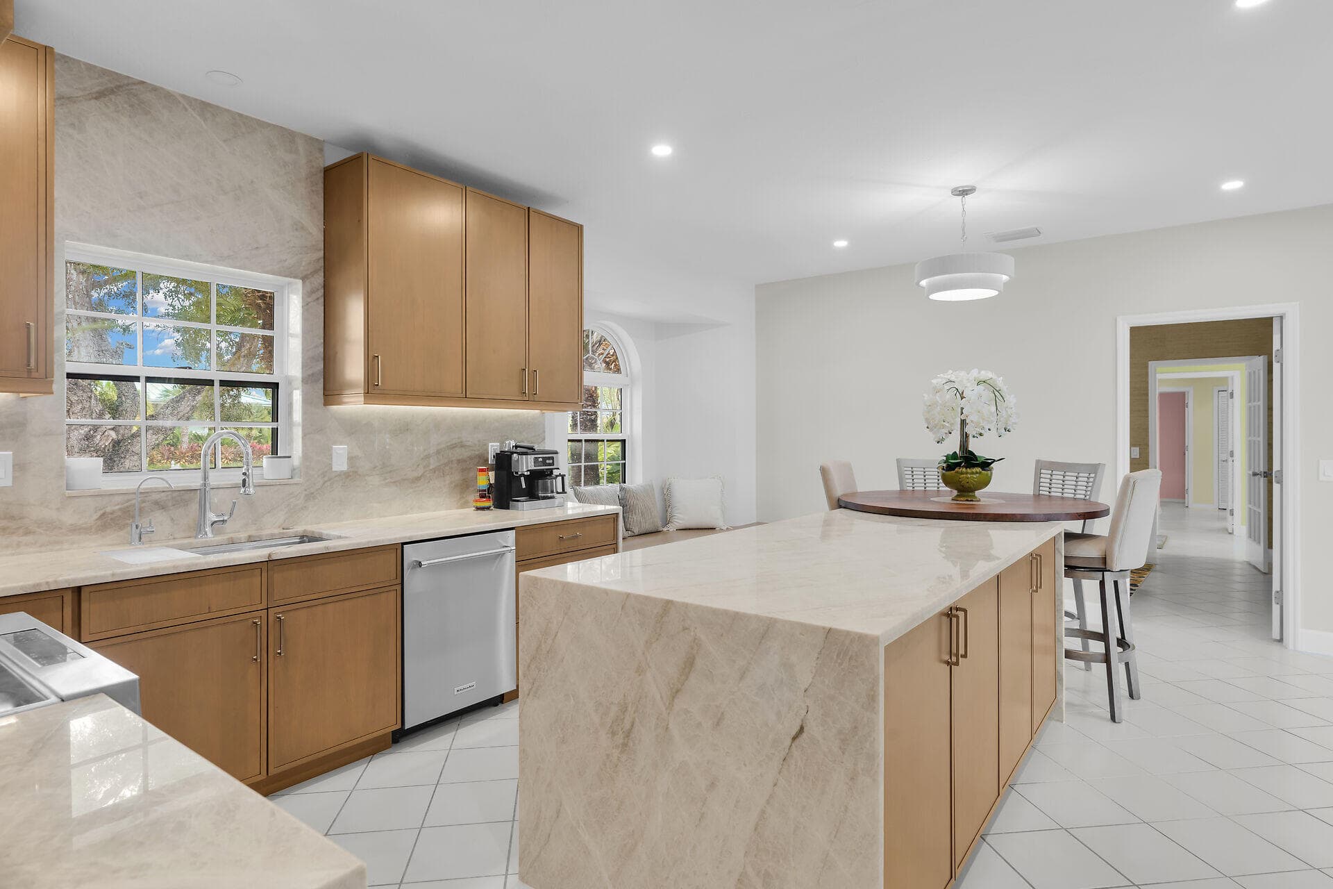 20920 5th Avenue photo 18