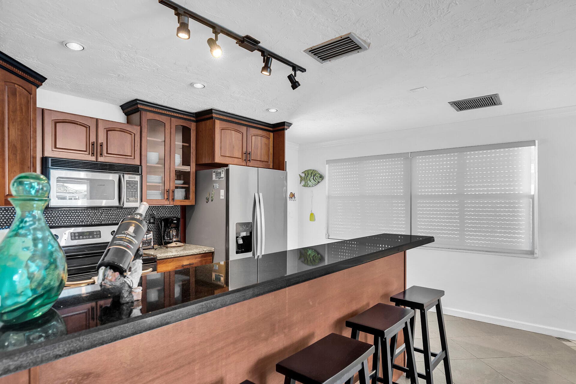 230 11Th Street photo 20