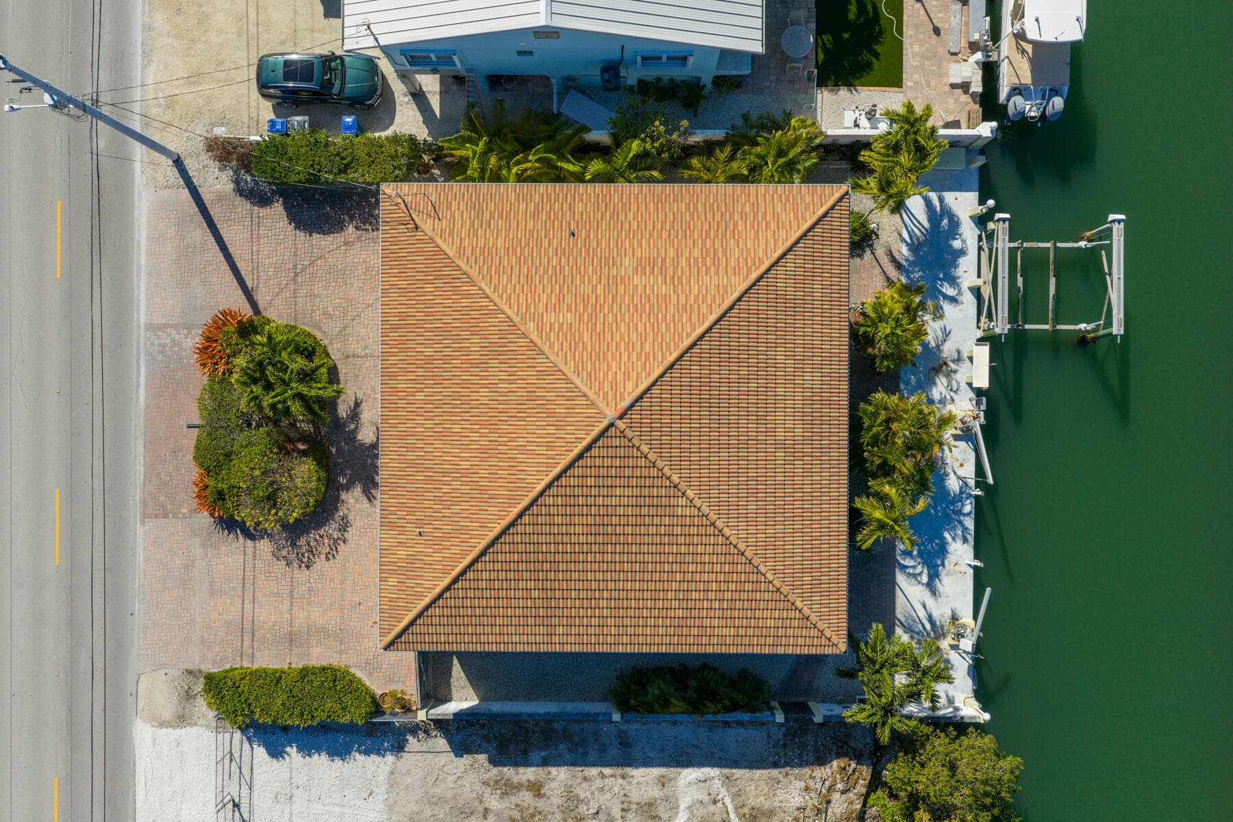 9960 Aviation Boulevard photo 3