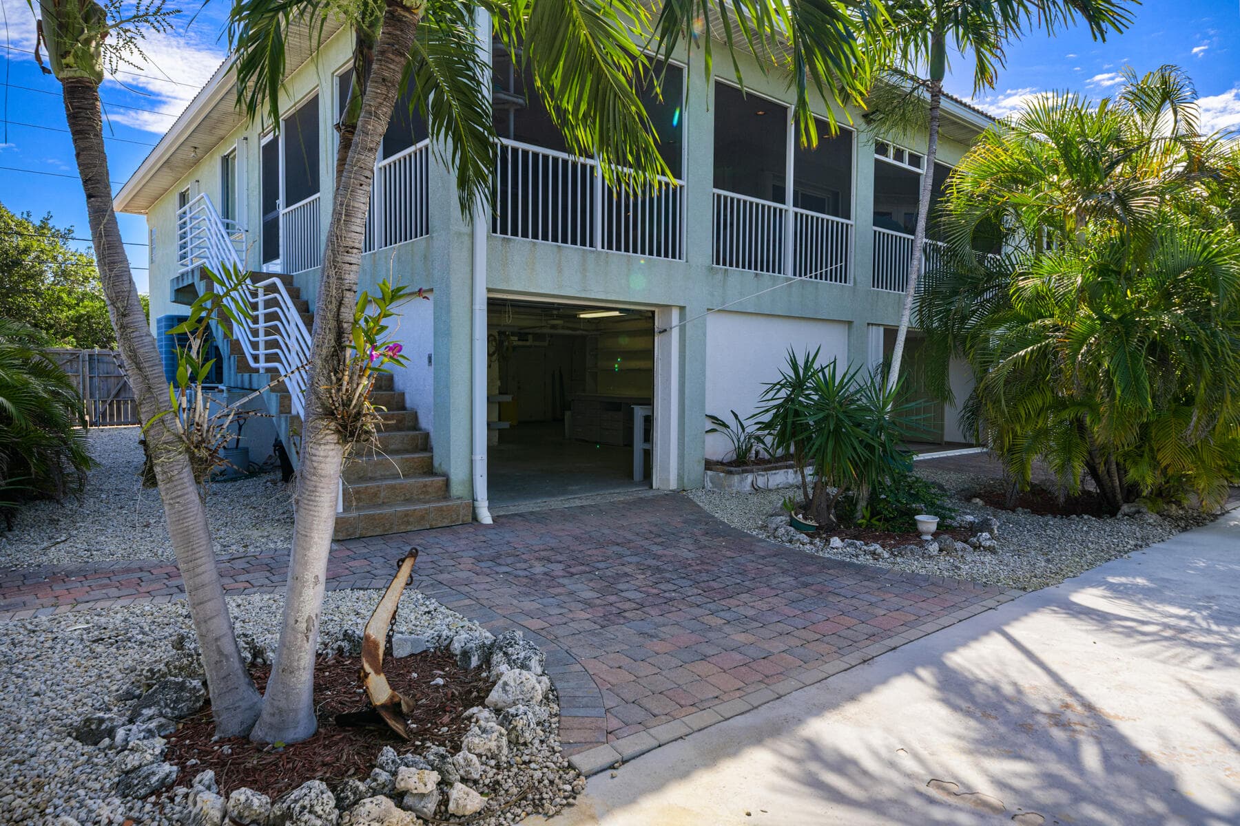 9960 Aviation Boulevard photo 7
