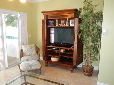 7028 Harbor Village Drive photo 9