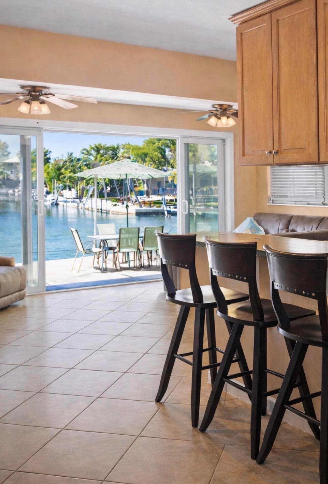 21 Bougainvillea Avenue photo 10