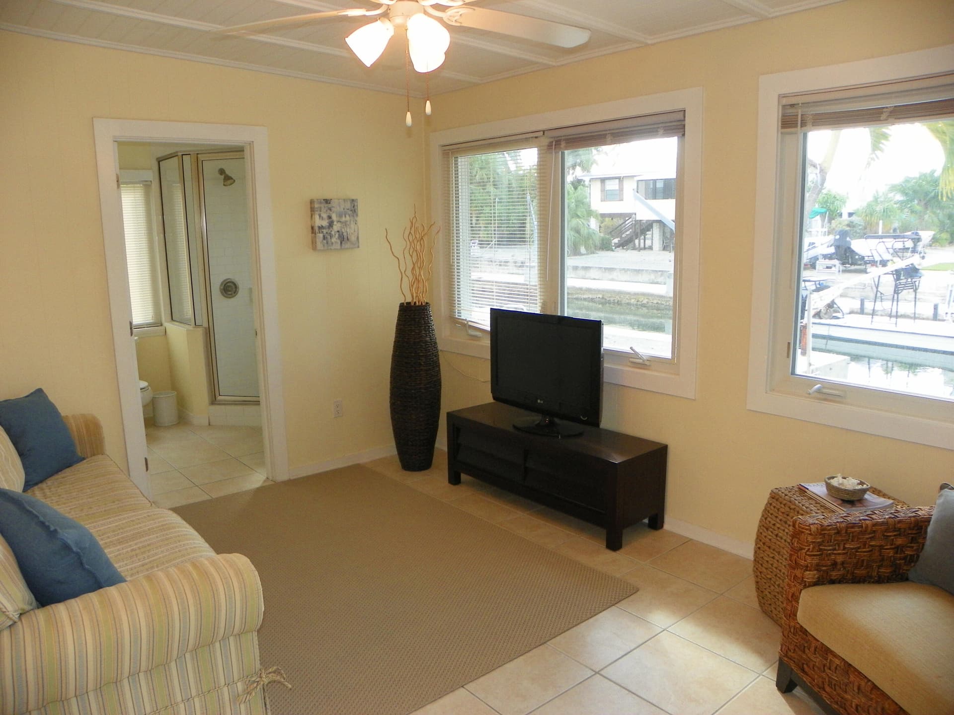 29544 Independence Avenue photo 17