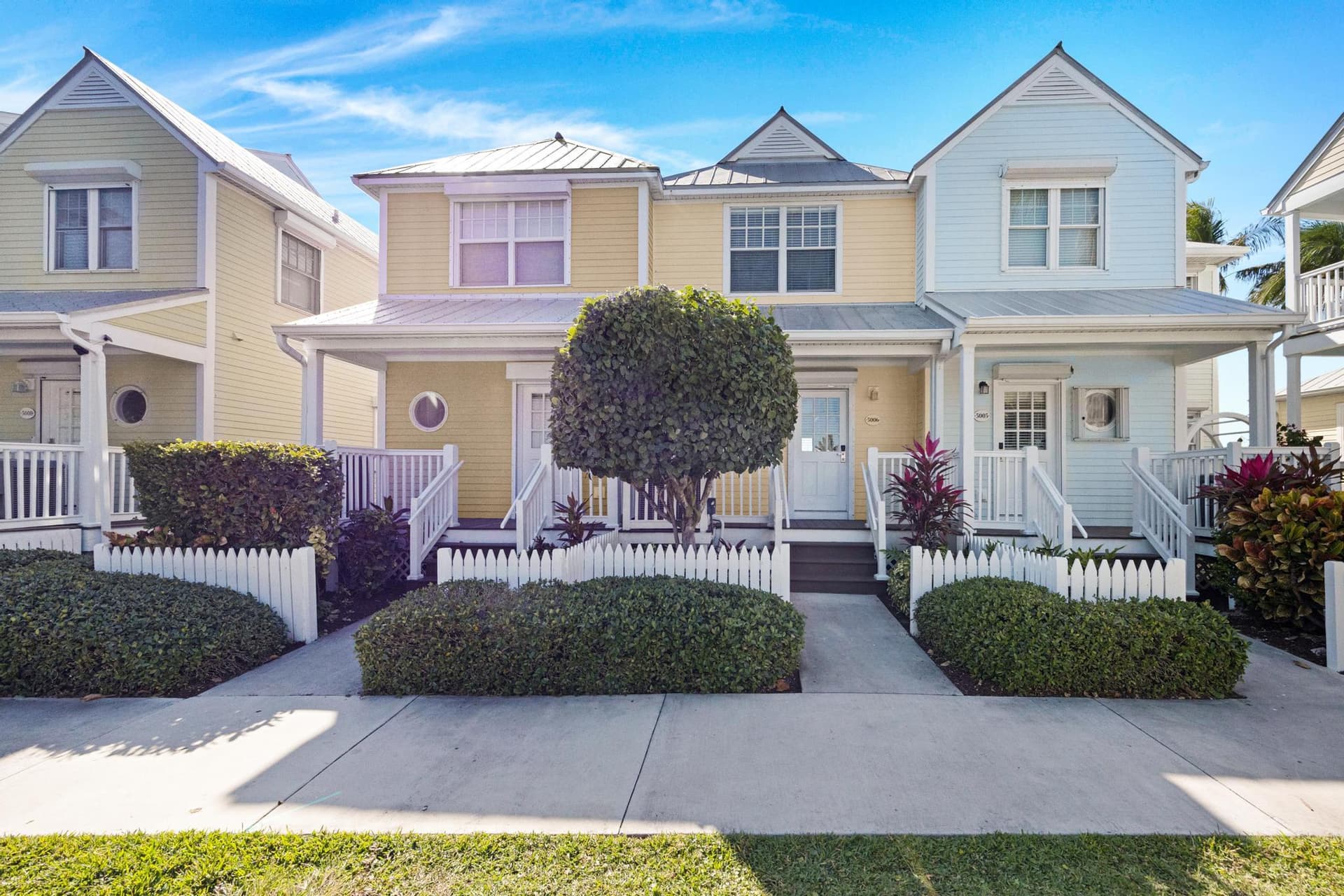 5006 Sunset Village Drive photo 1