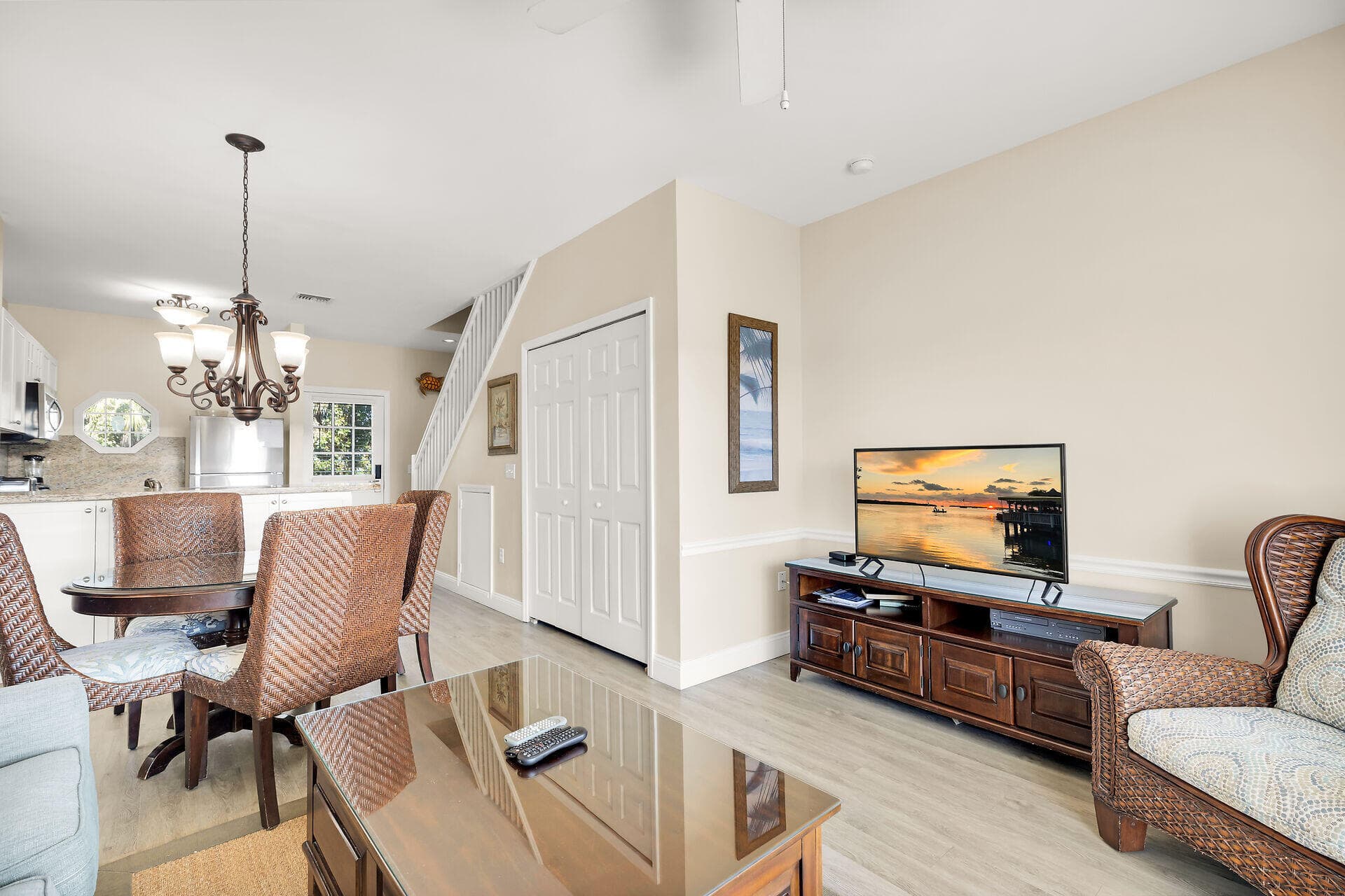7017 Harbor Village Drive photo 12