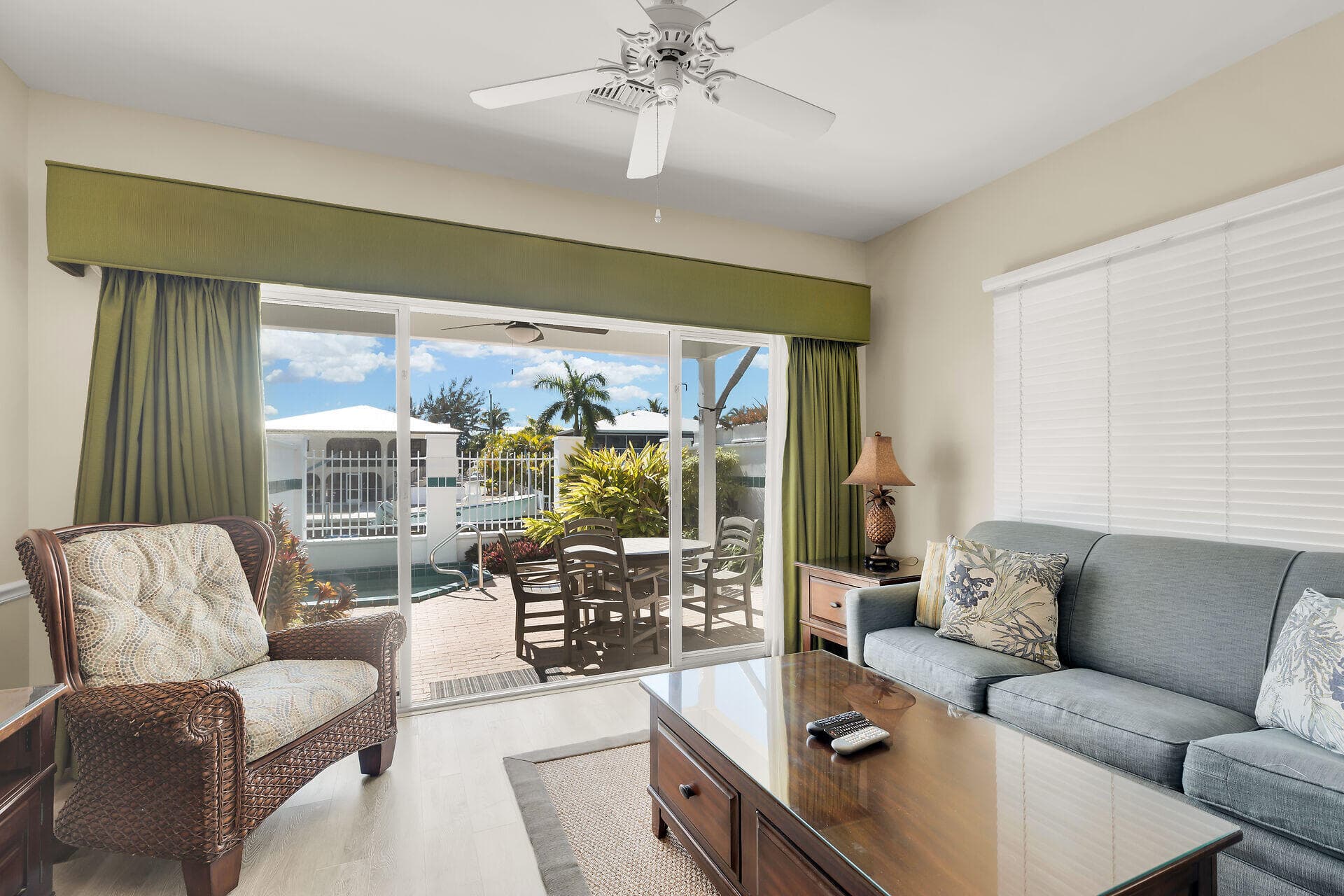 7017 Harbor Village Drive photo 10