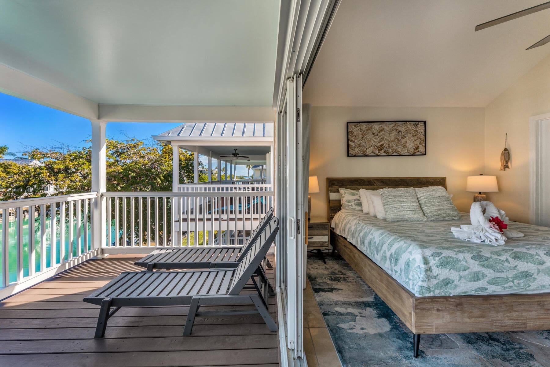 7061 Harbor Village Drive photo 17