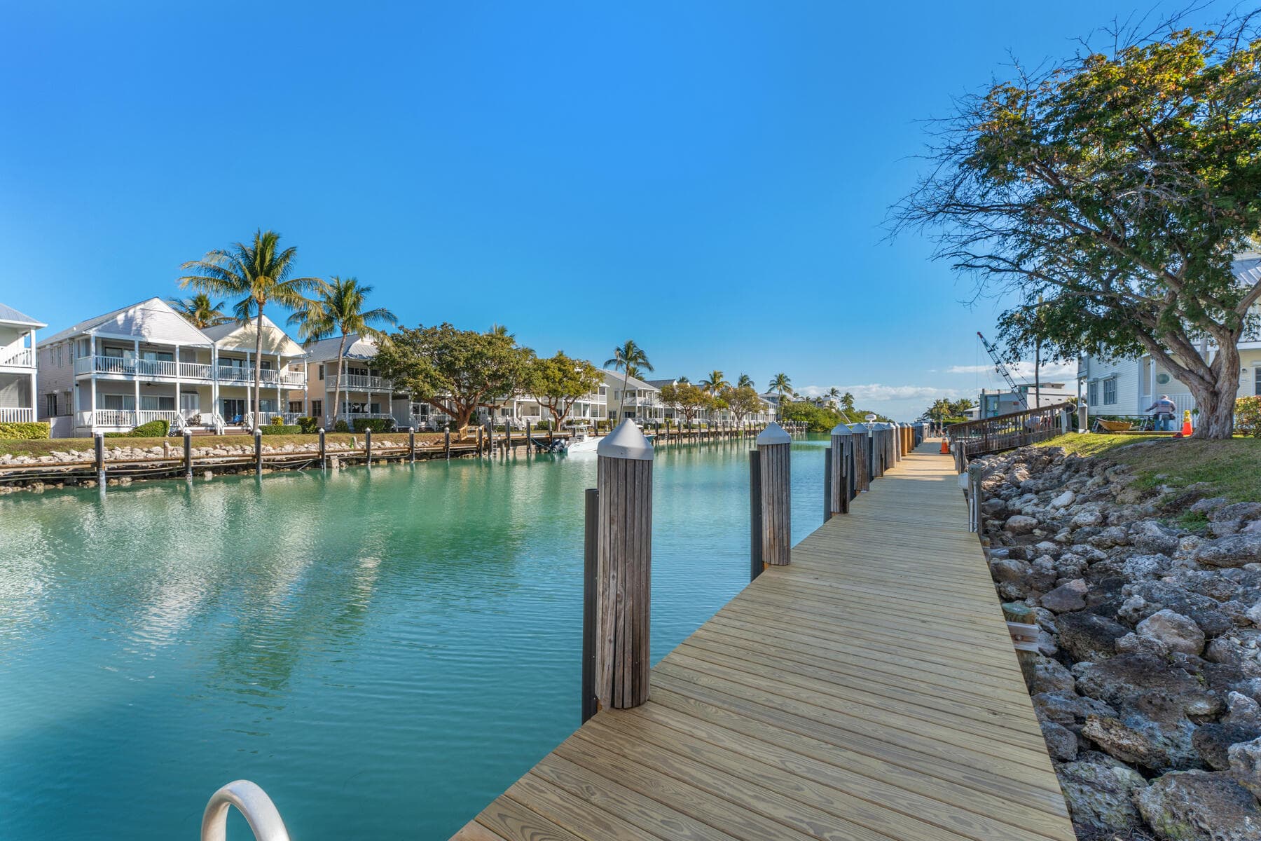 7061 Harbor Village Drive photo 15