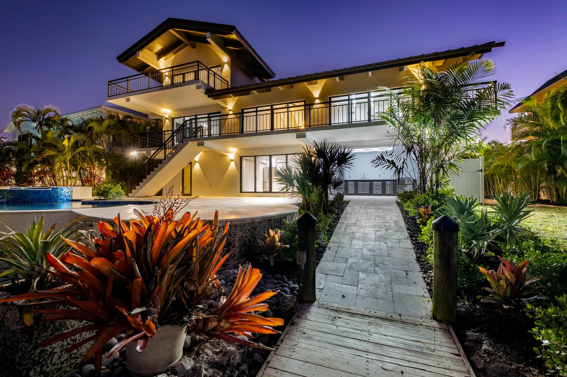 228 Tide Avenue photo 8