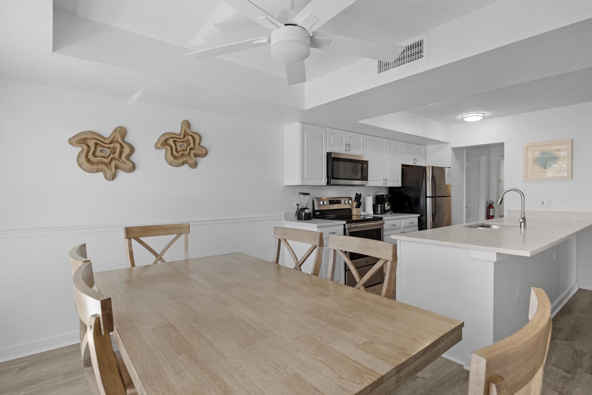 8204 Marina Villas Drive photo 20