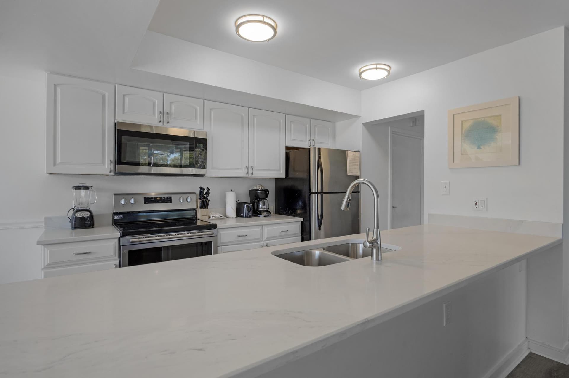 8204 Marina Villas Drive photo 16
