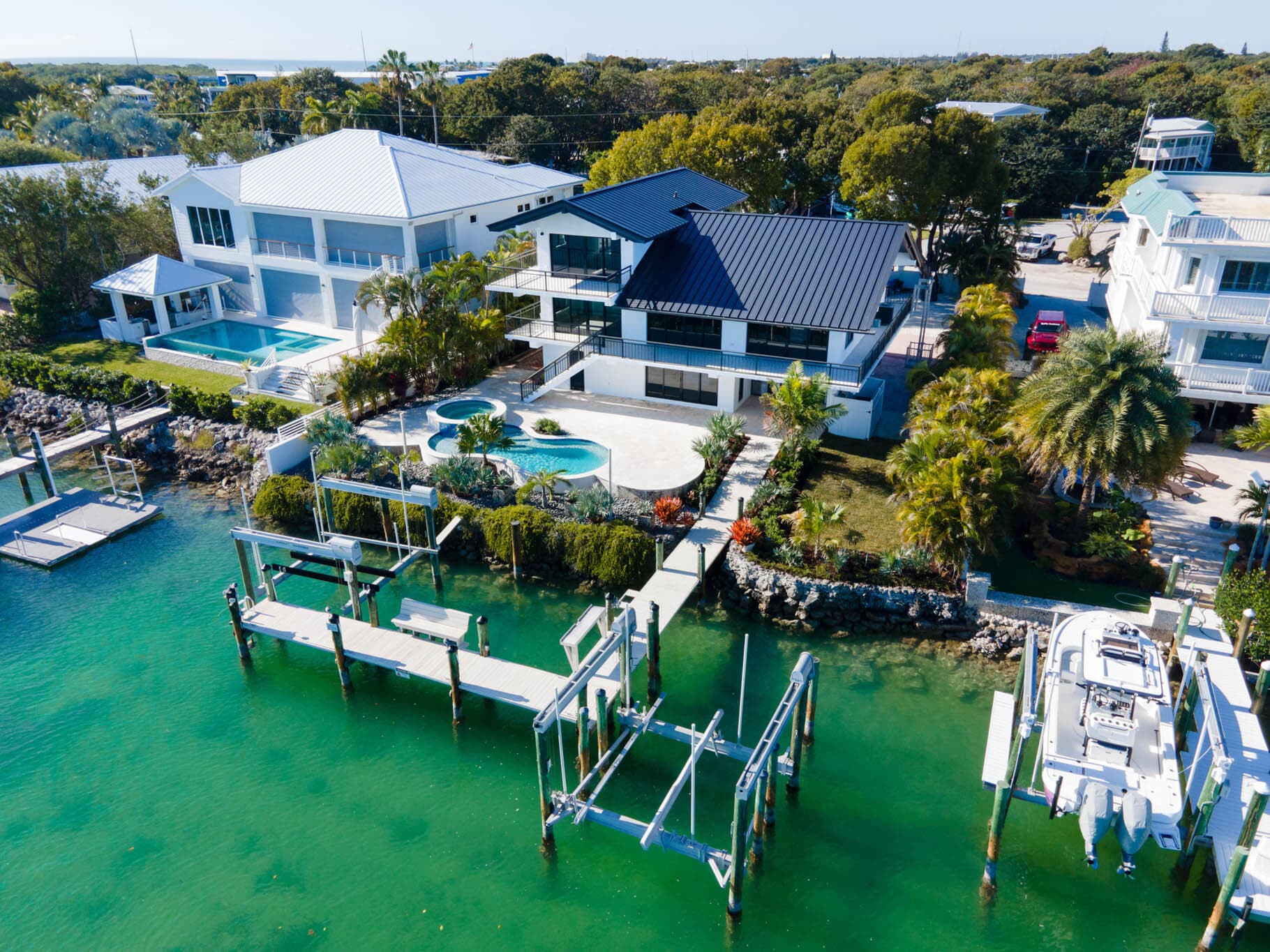 228 Tide Avenue photo 2