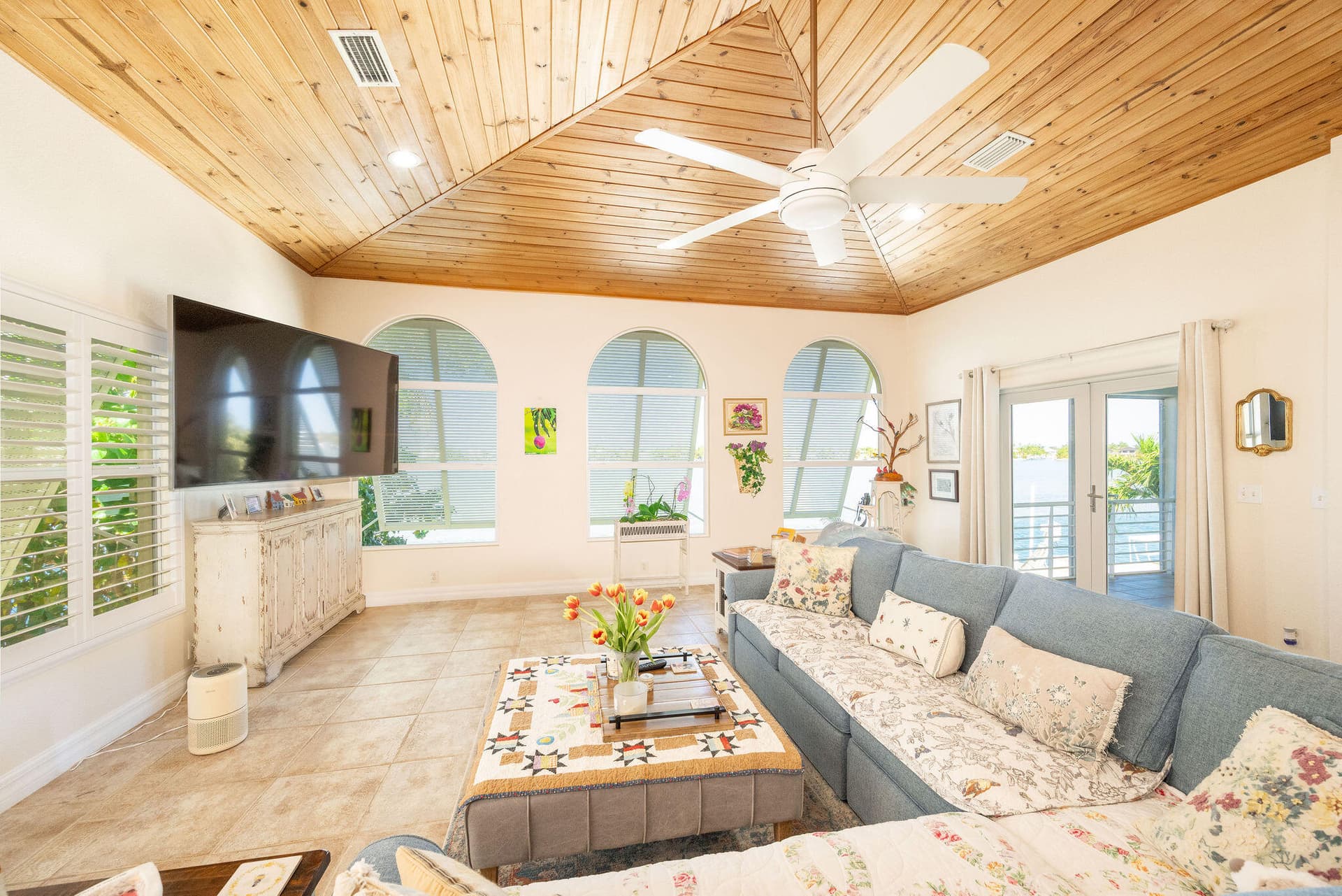 16805 Tamarind Road photo 22