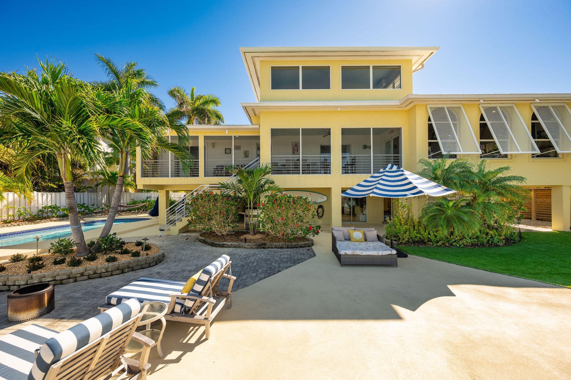16805 Tamarind Road photo 8