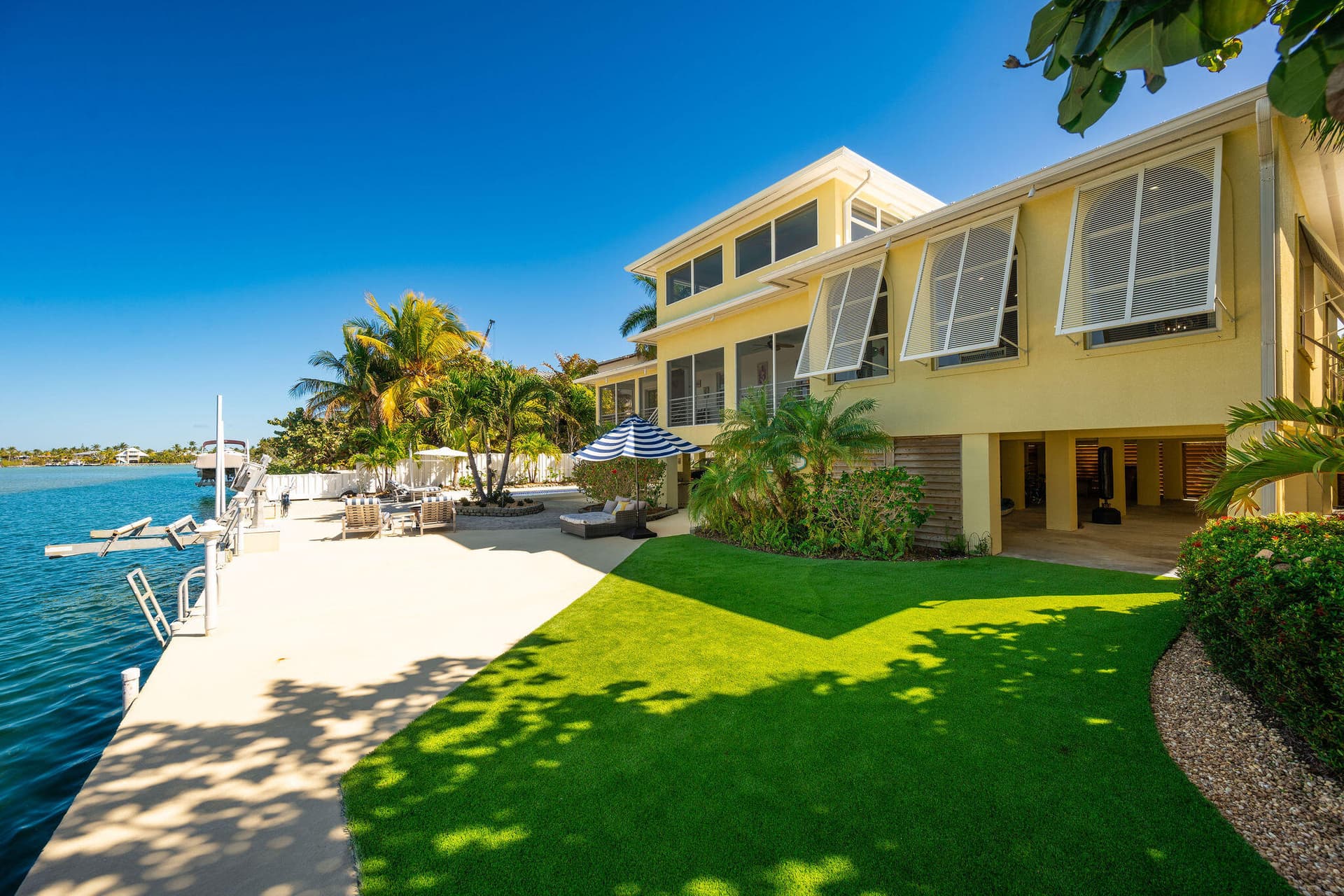 16805 Tamarind Road photo 9