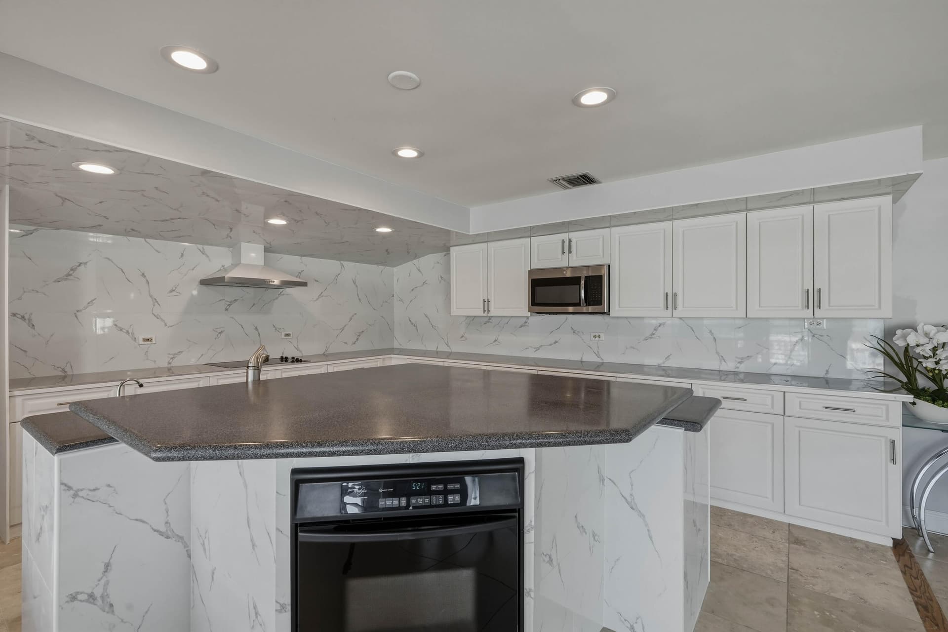 320 5Th Street photo 17