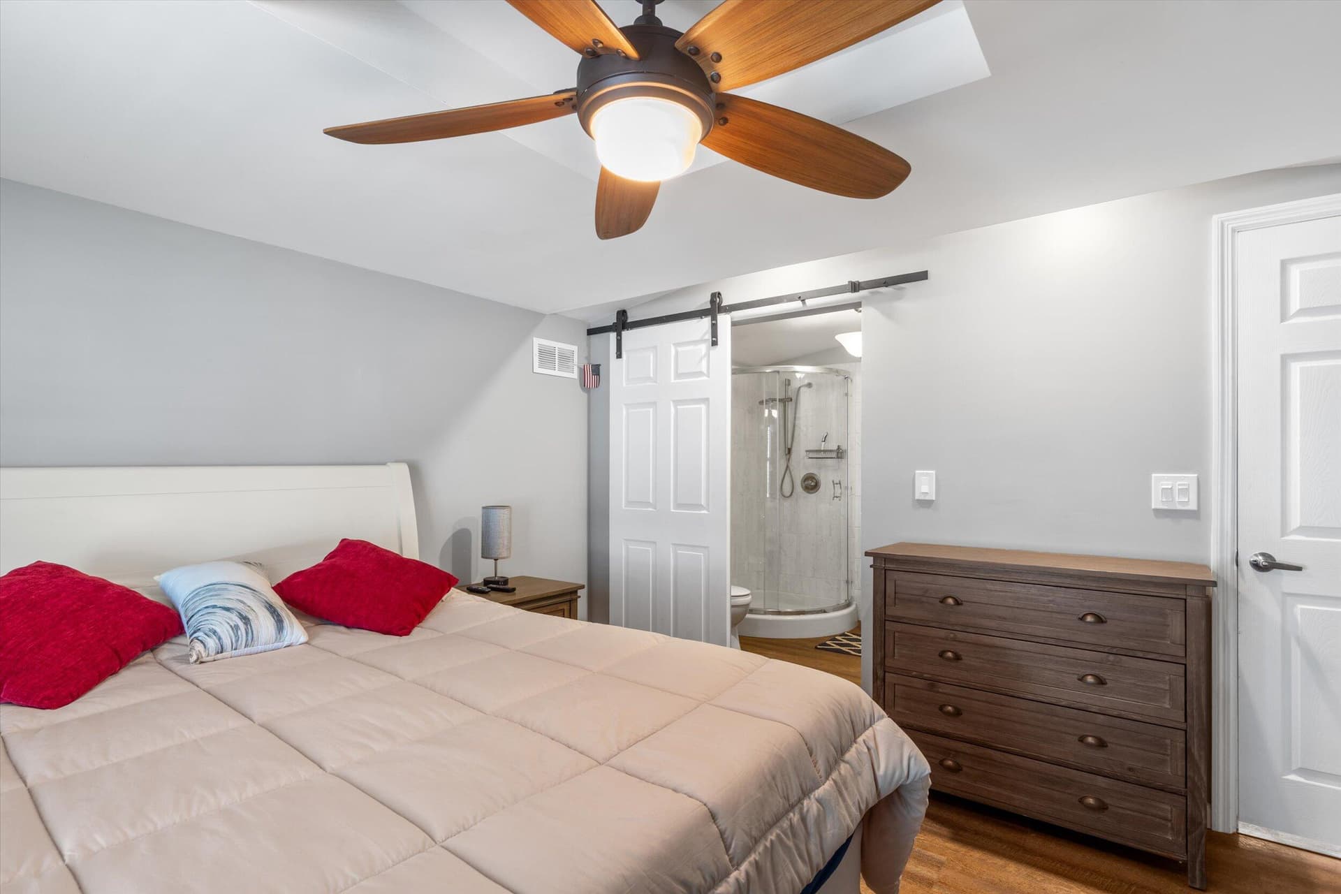 93 Sirius Lane photo 13
