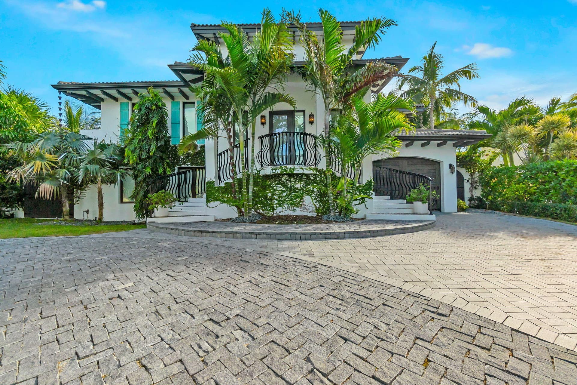210 W Seaview Circle photo 9