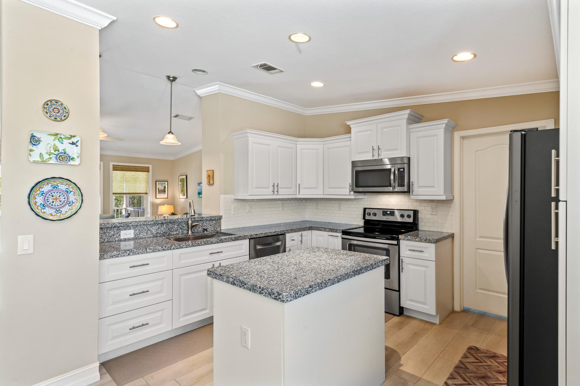 27414 Guadaloupe Lane photo 13