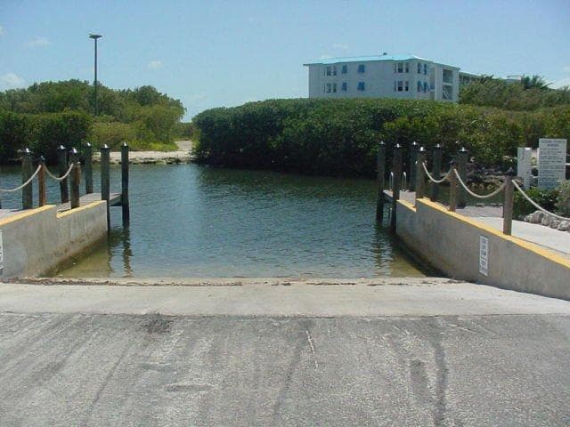 500 Burton Drive 1415 photo 25