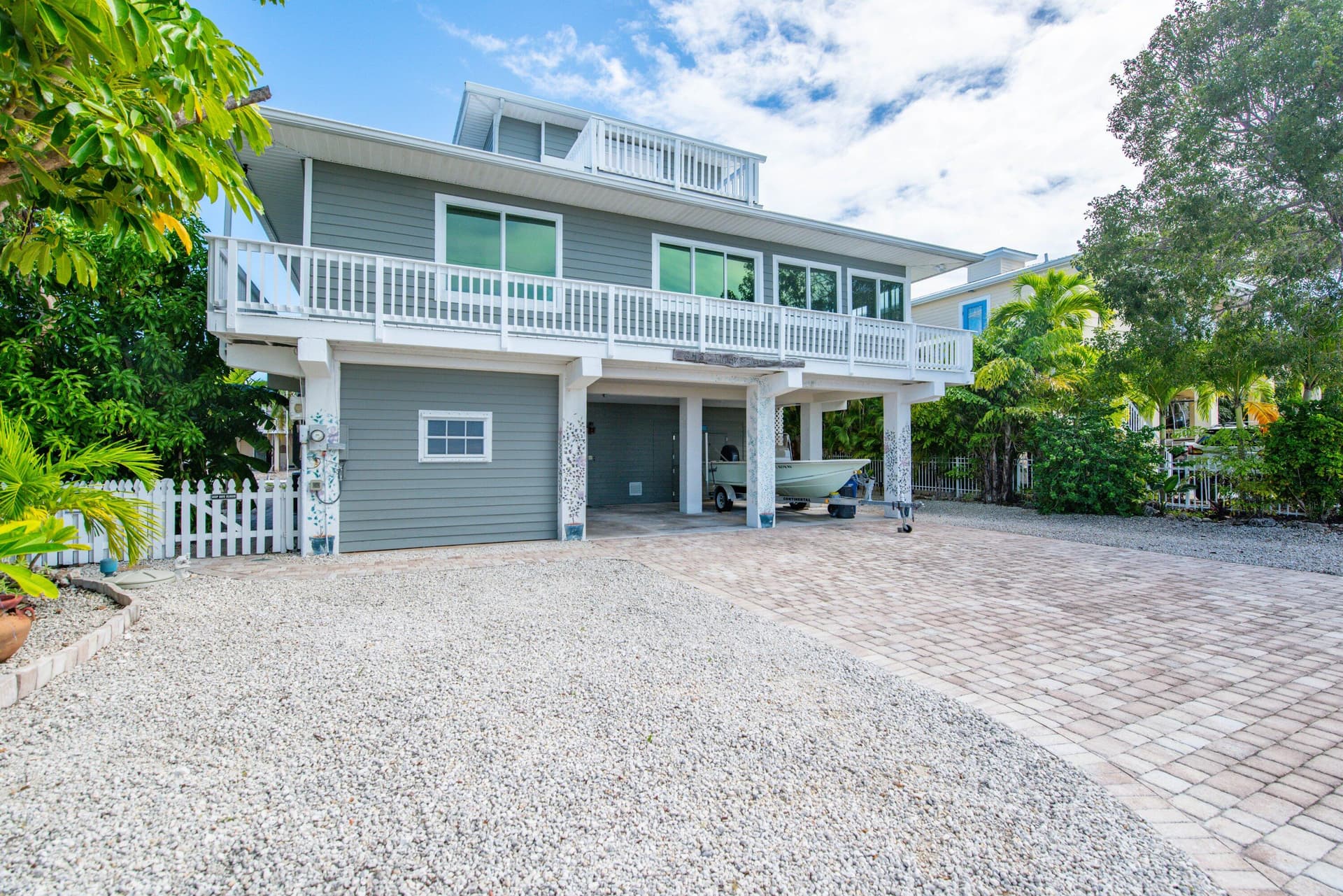 643 Indies Road photo 8