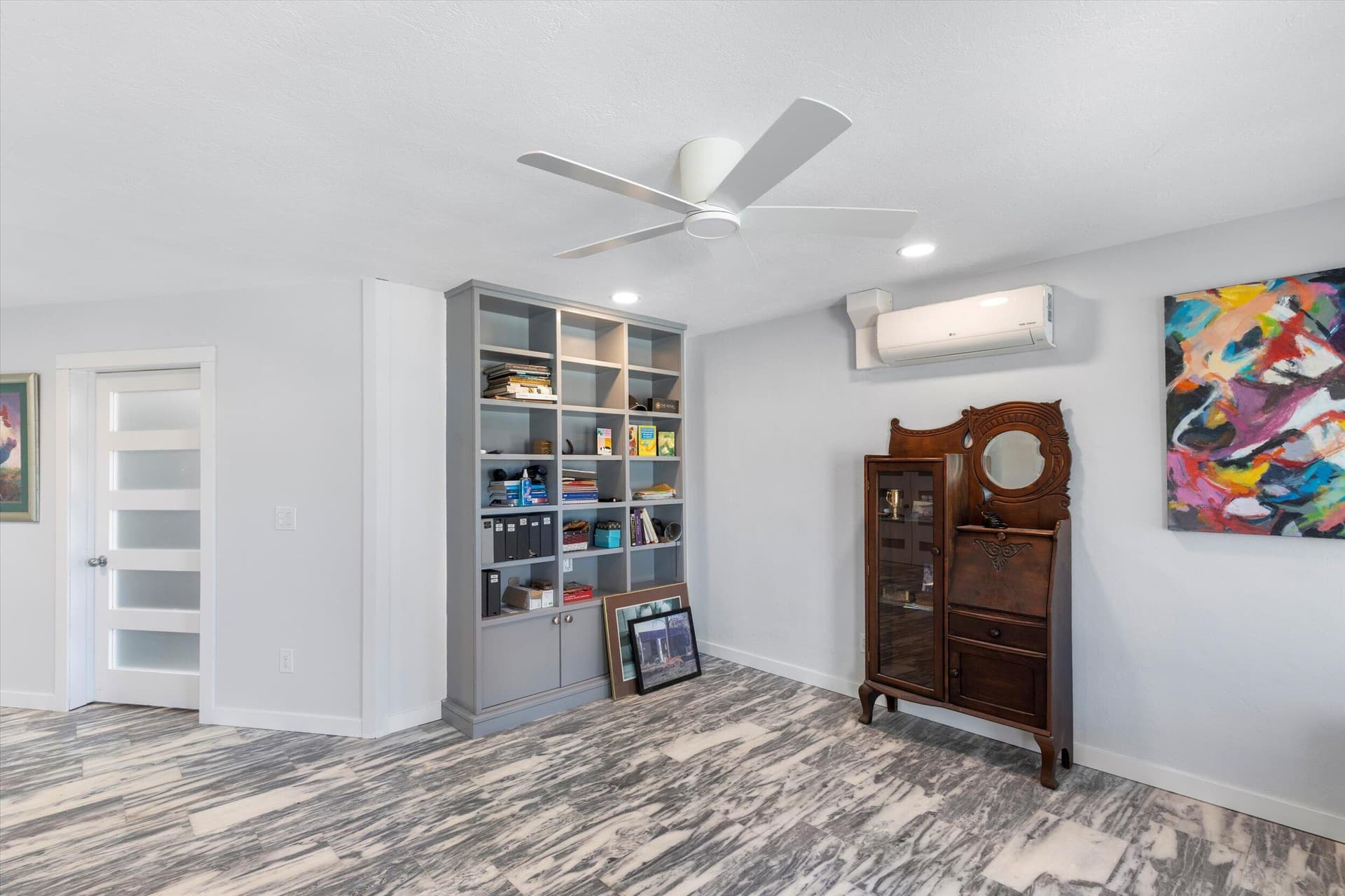 2924 Riviera Drive photo 14