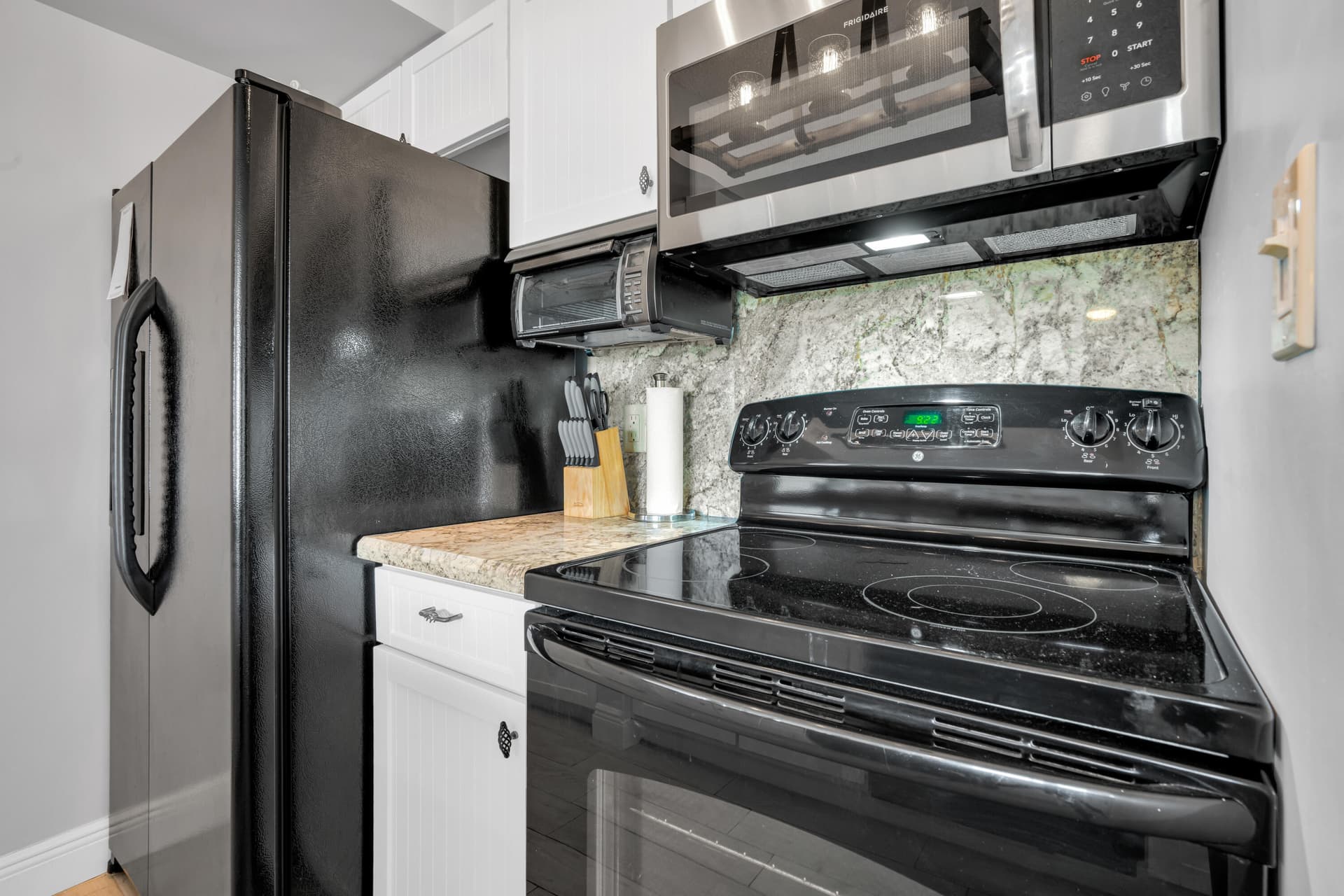 500 Burton Drive 1210 photo 14