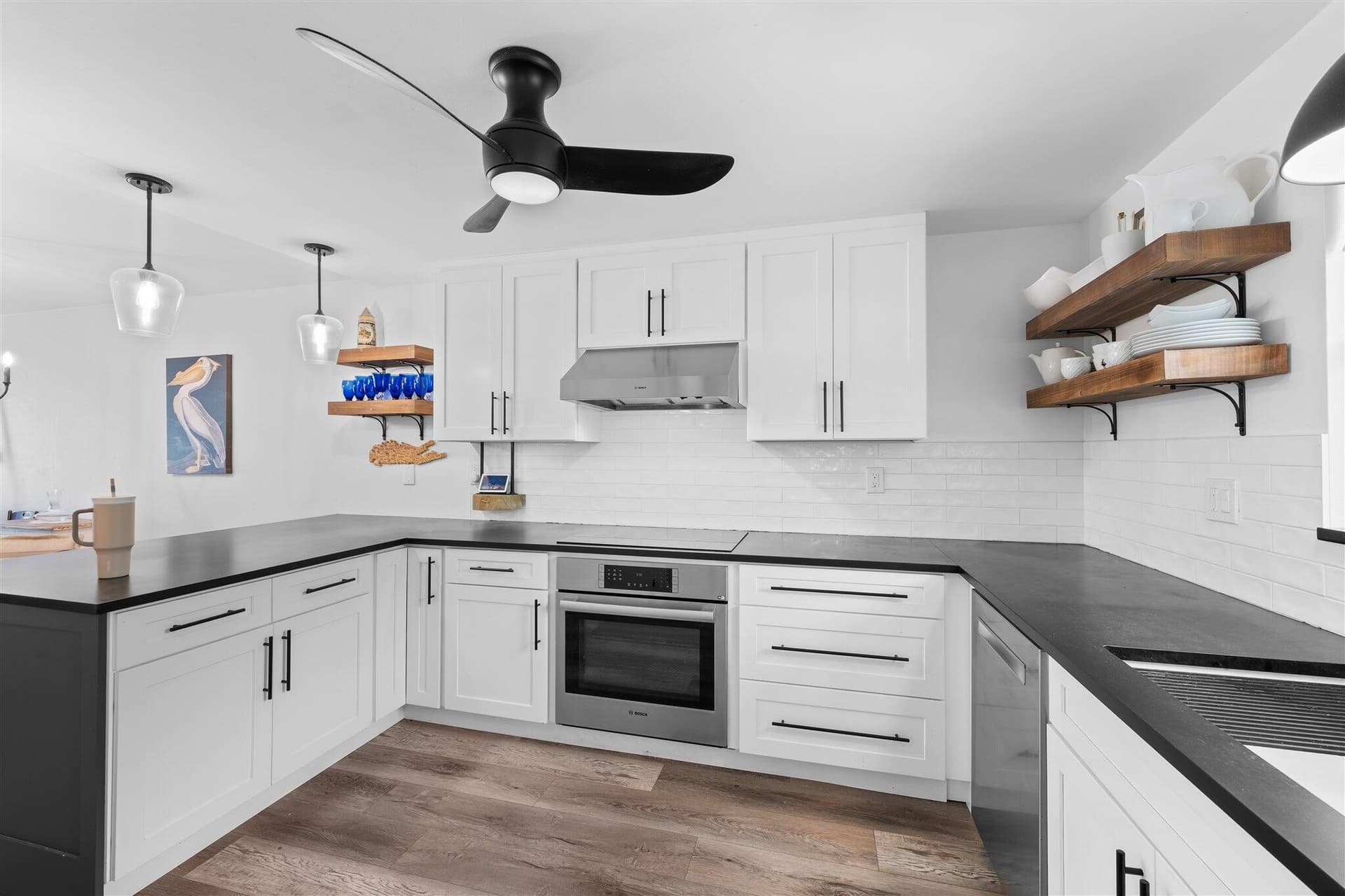 601 W Ocean Drive 105D photo 12
