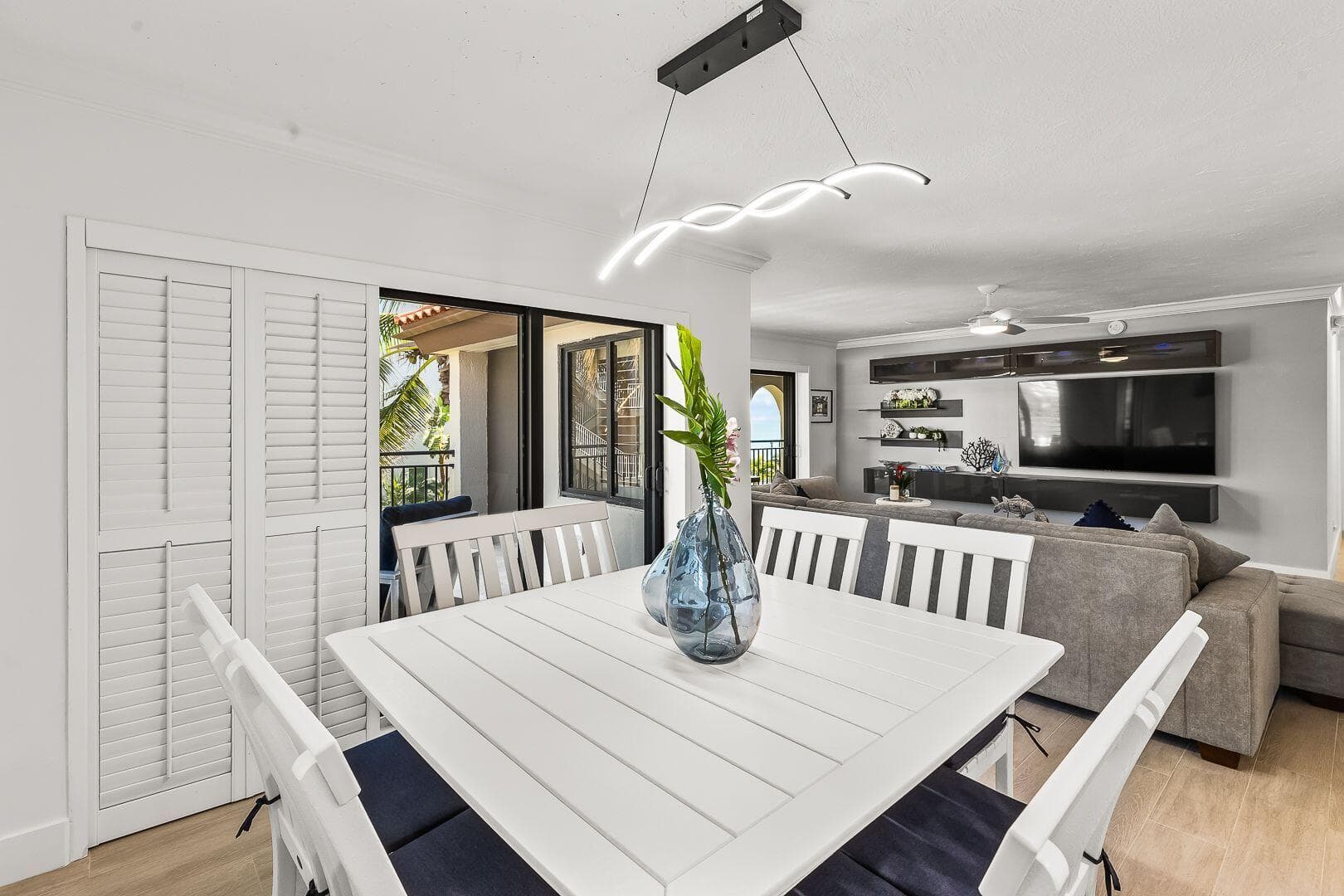1001 W Ocean Drive 1-201 photo 16