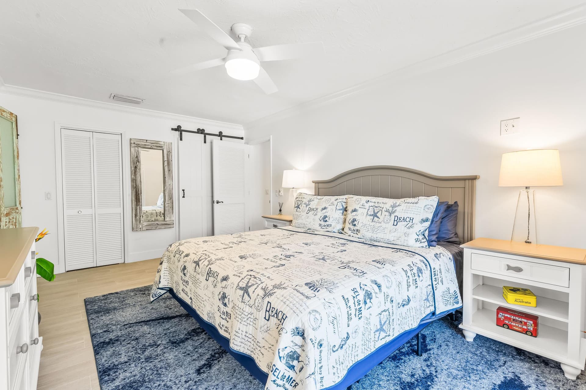 1001 W Ocean Drive 1-201 photo 24