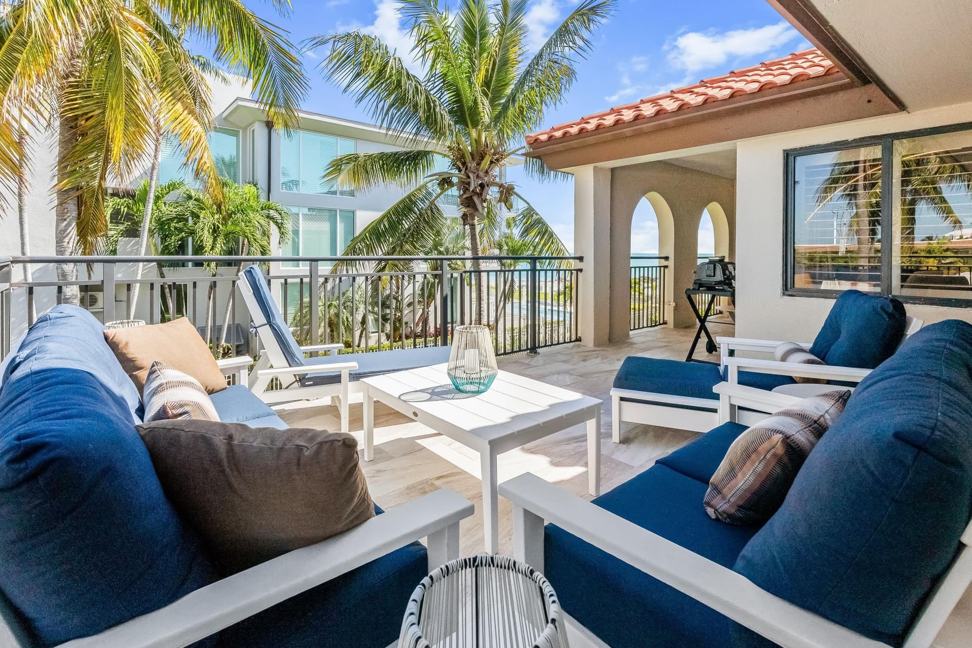 1001 W Ocean Drive 1-201 photo 5