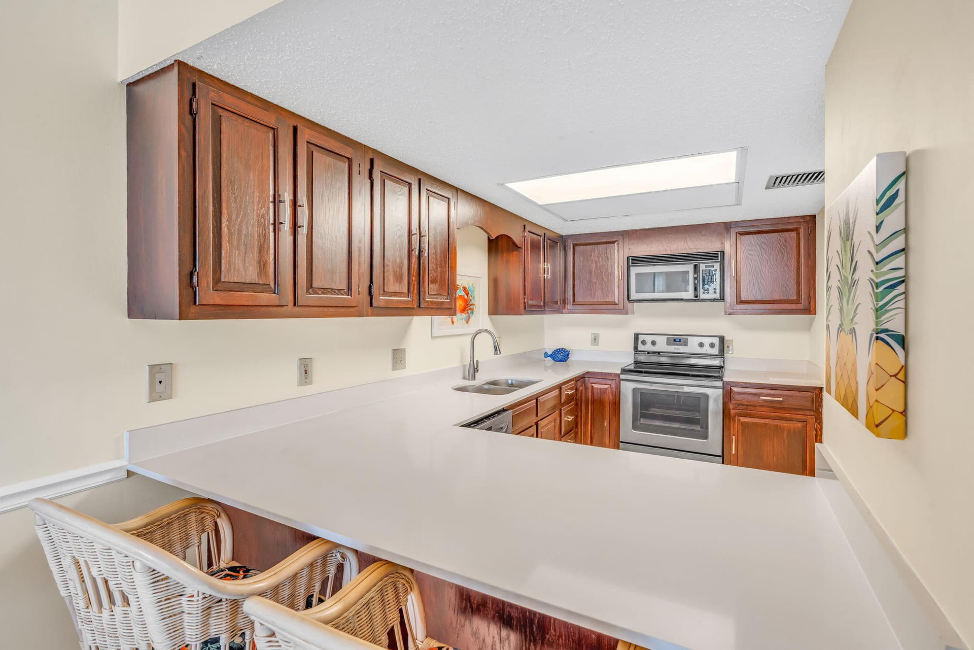 1001 W Ocean Drive 1-204 photo 14
