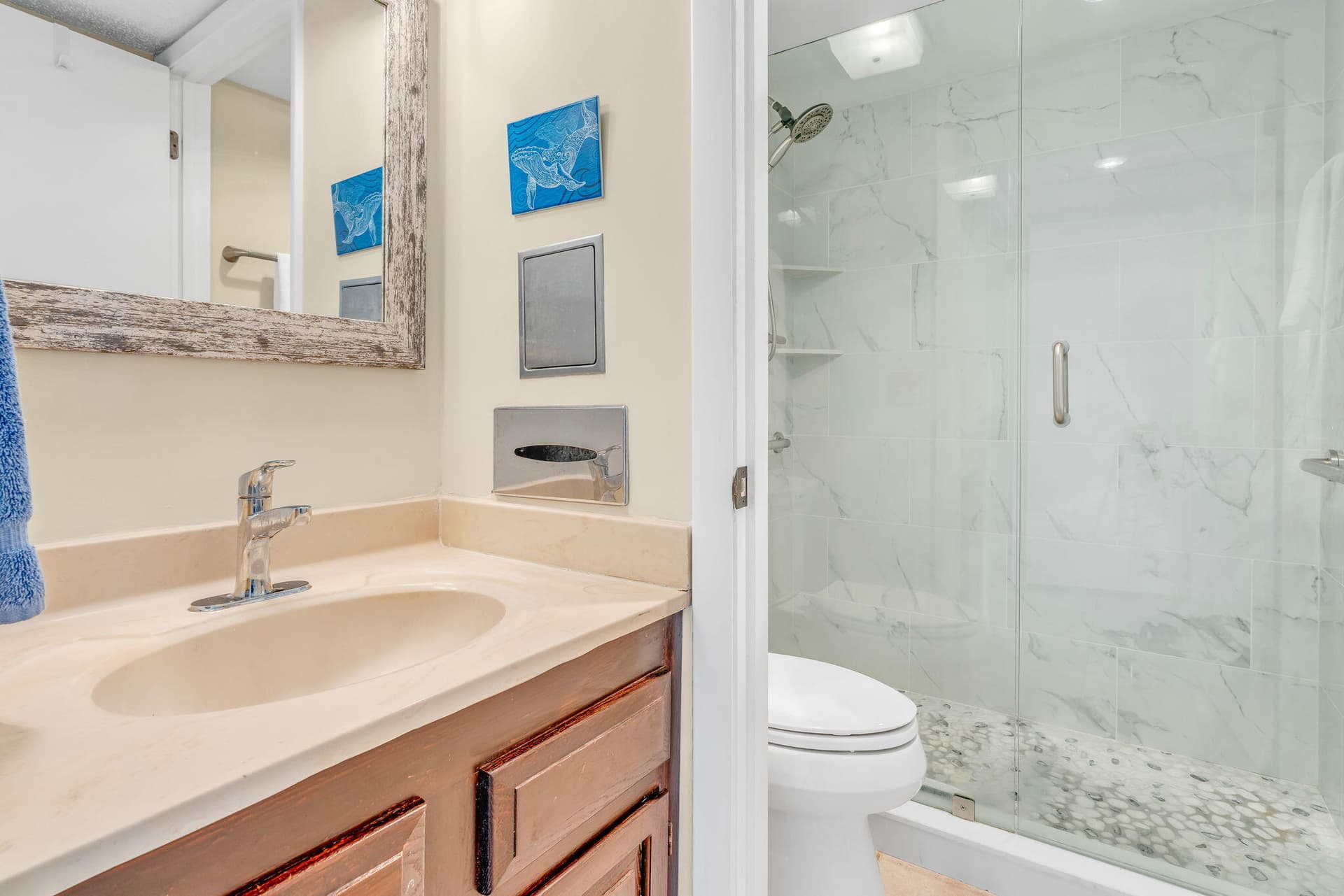 1001 W Ocean Drive 1-204 photo 22