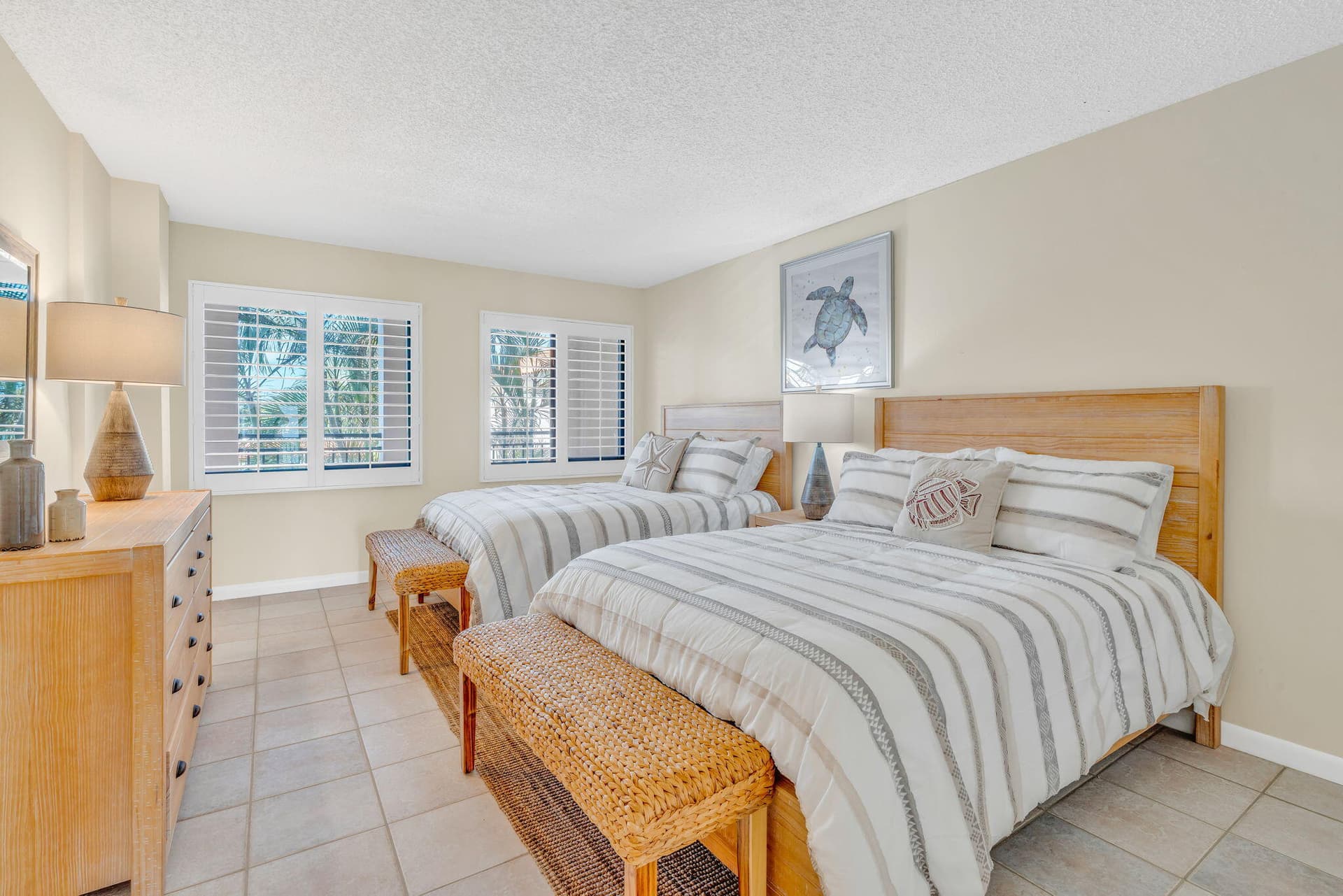 1001 W Ocean Drive 1-204 photo 23
