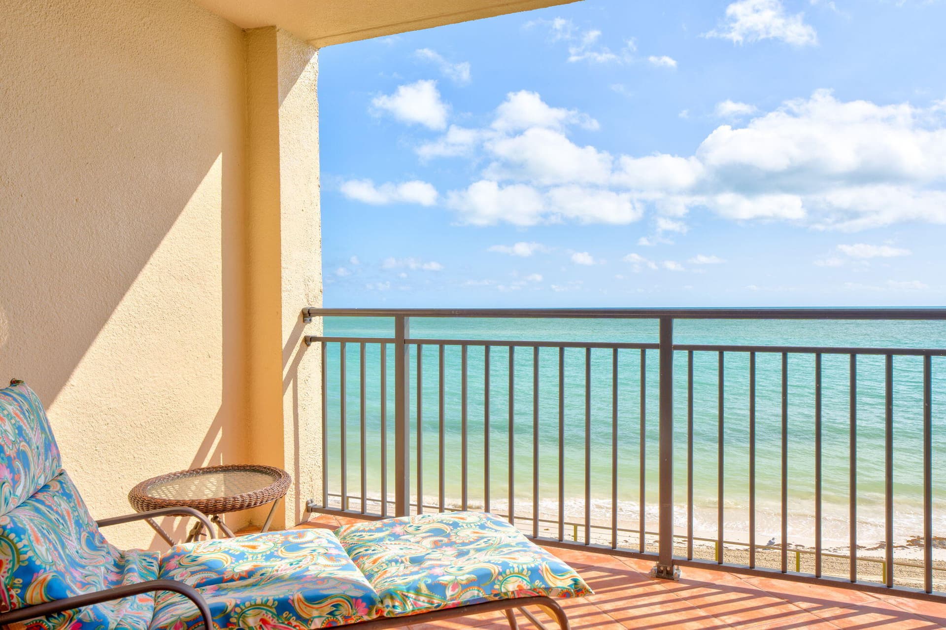1001 W Ocean Drive 1-204 photo 17