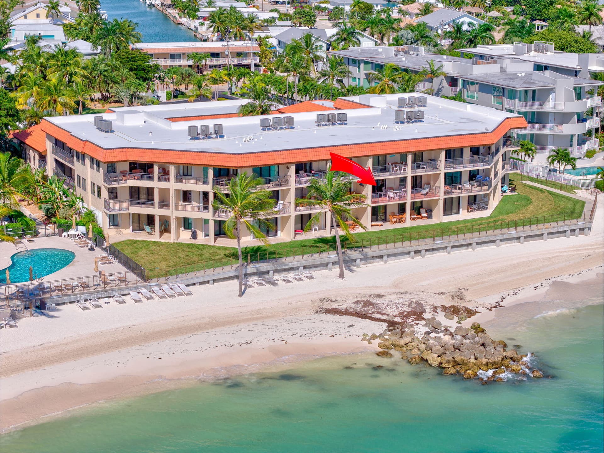 1001 W Ocean Drive 1-204 photo 4