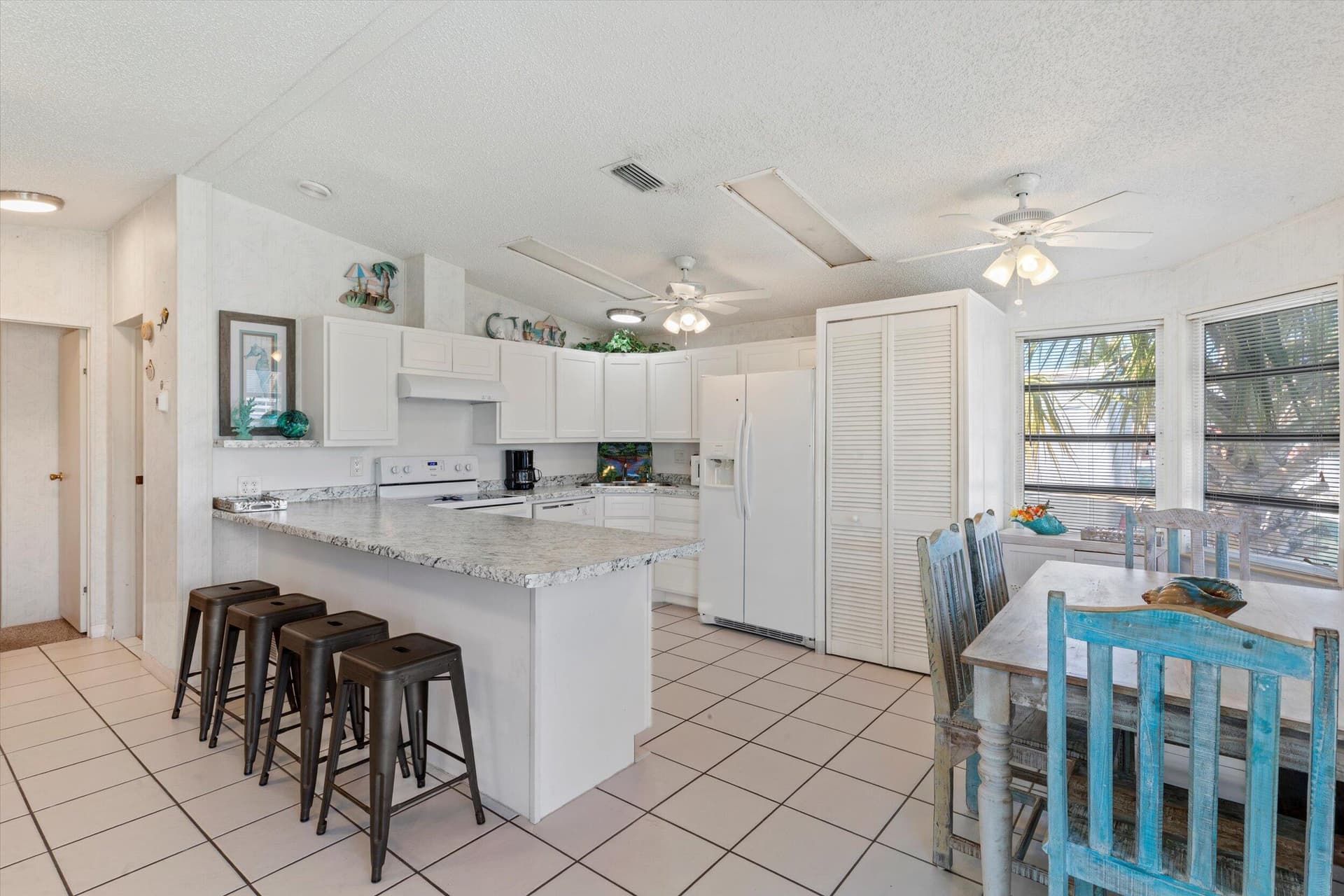 701 Spanish Main Drive 604 photo 8
