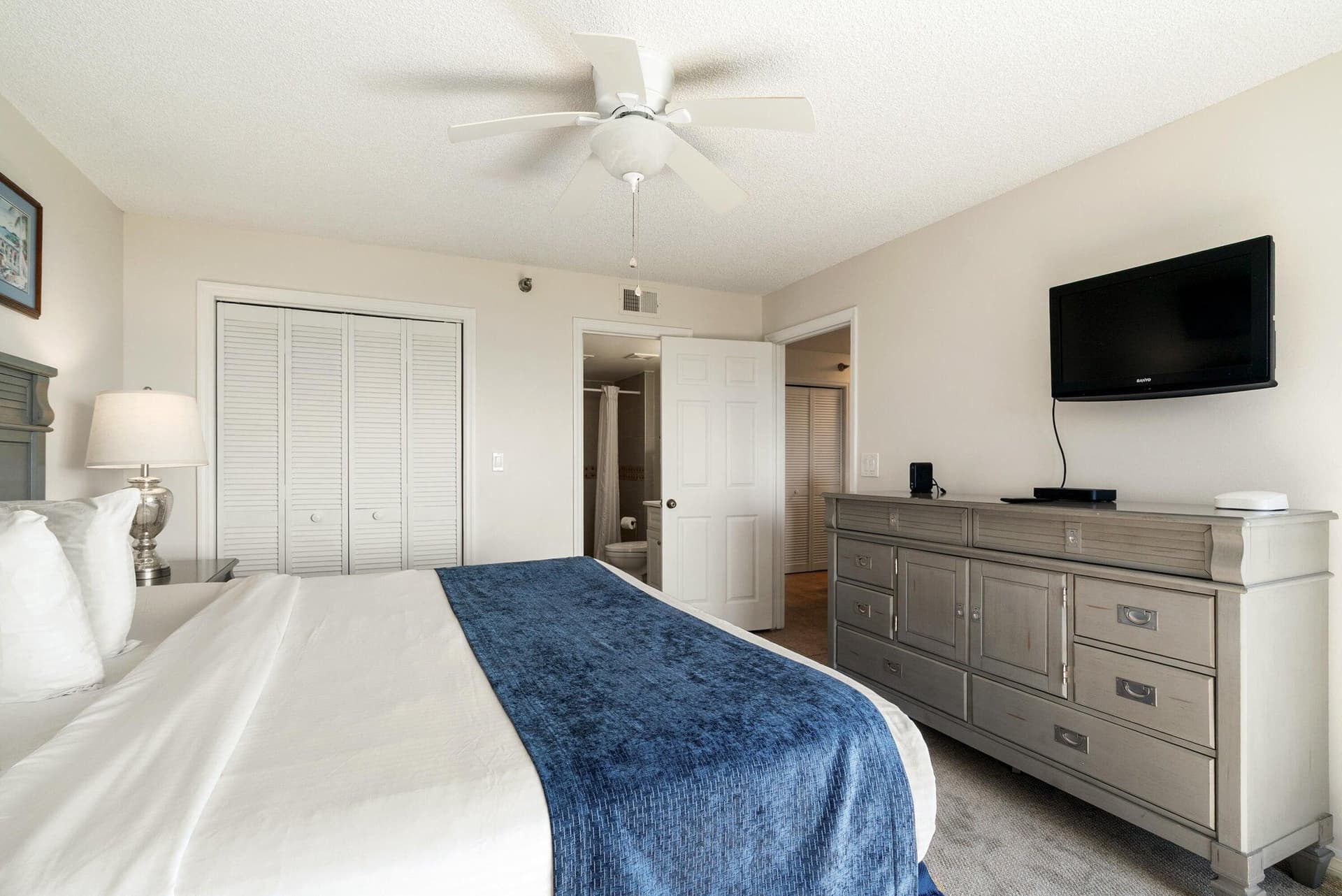 500 Burton Drive 3309 photo 15