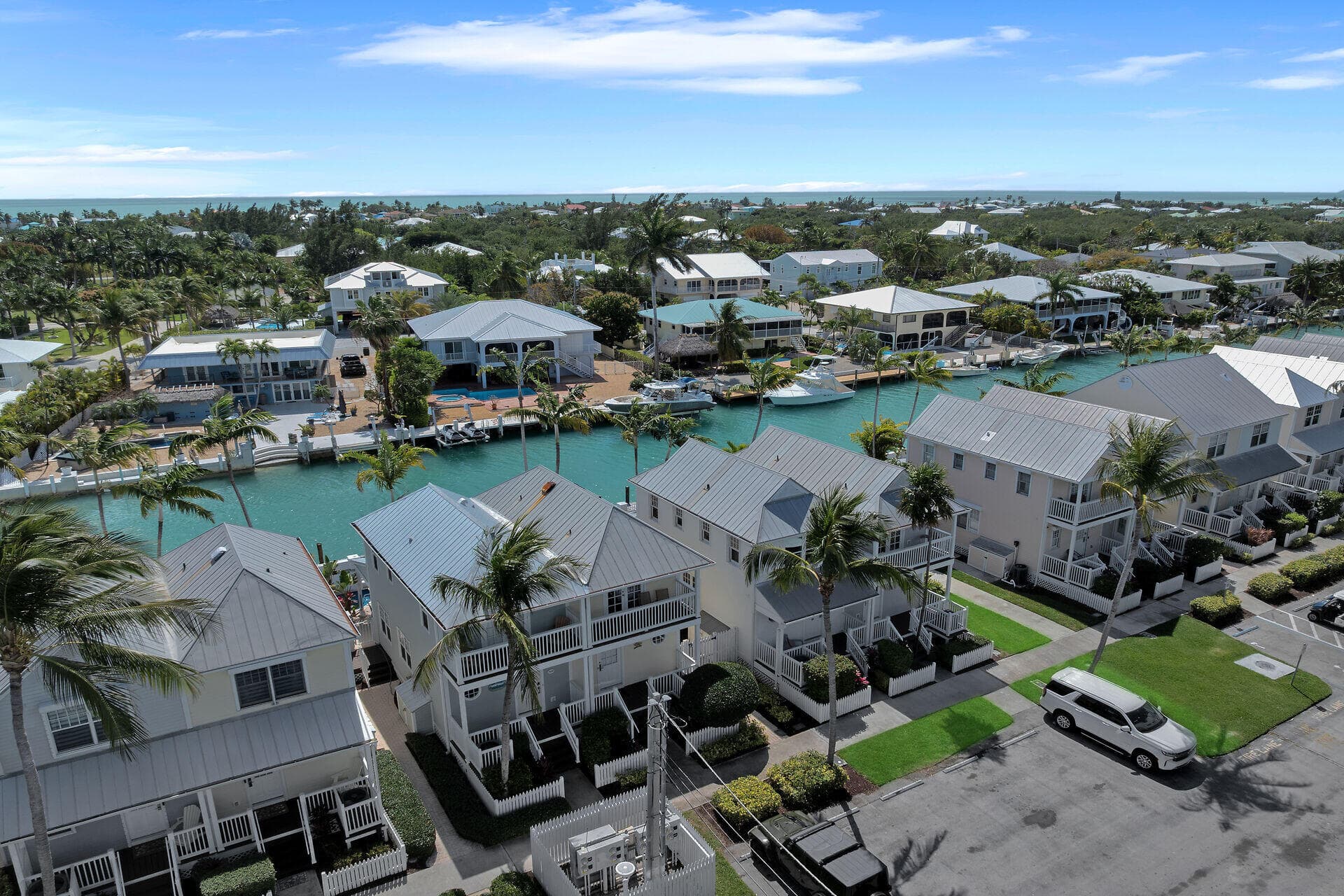 7028 Harbor Village Drive photo 14