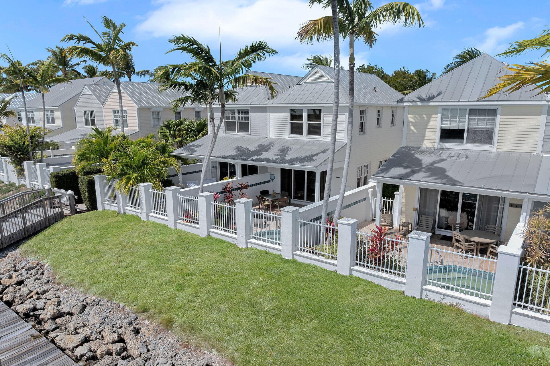 7028 Harbor Village Drive photo 22