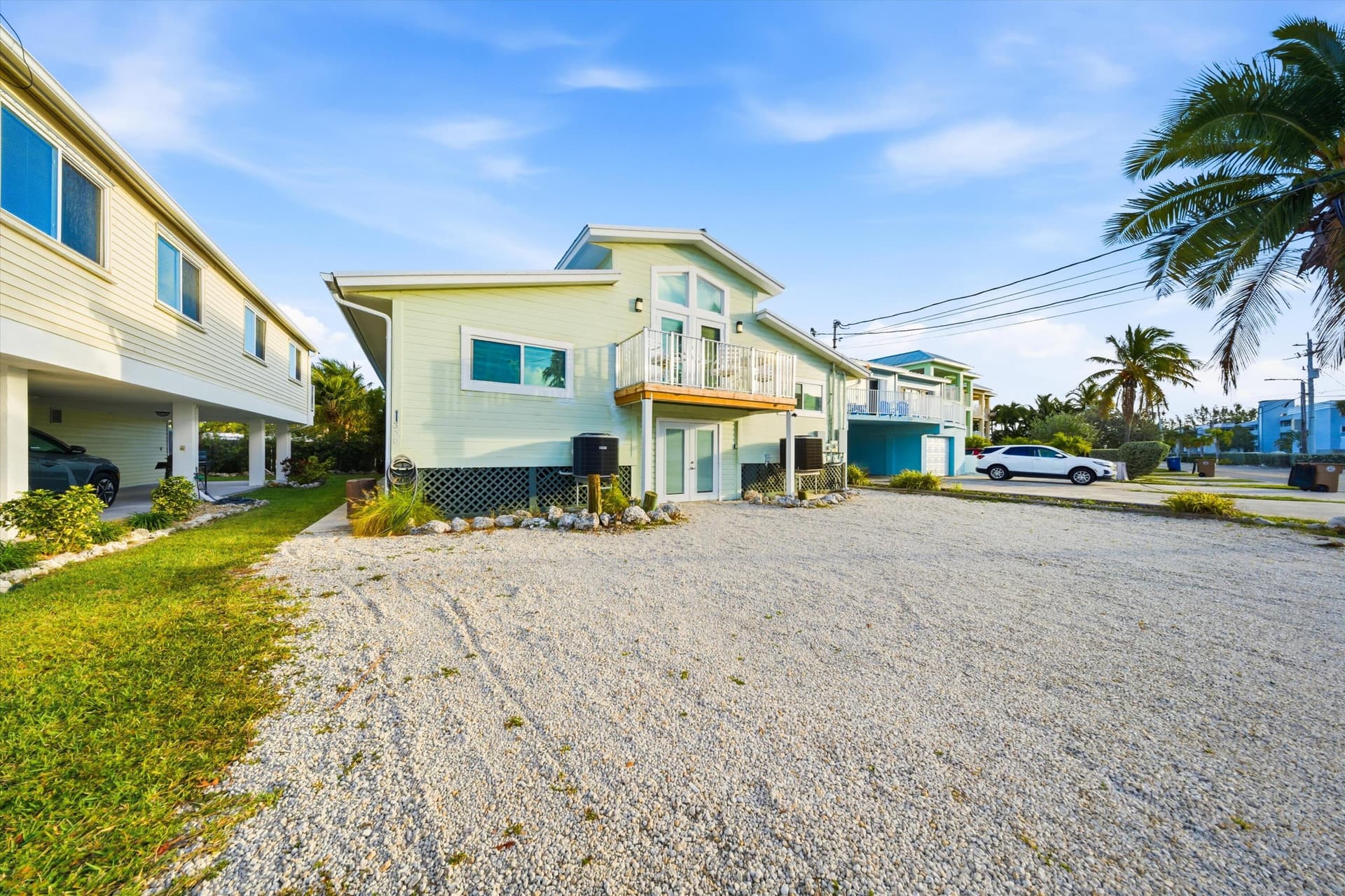 340-350 E Ocean Drive photo 24