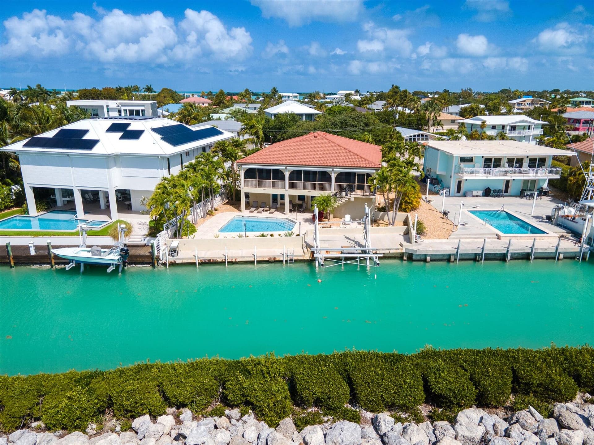 250 W Seaview Circle photo 3